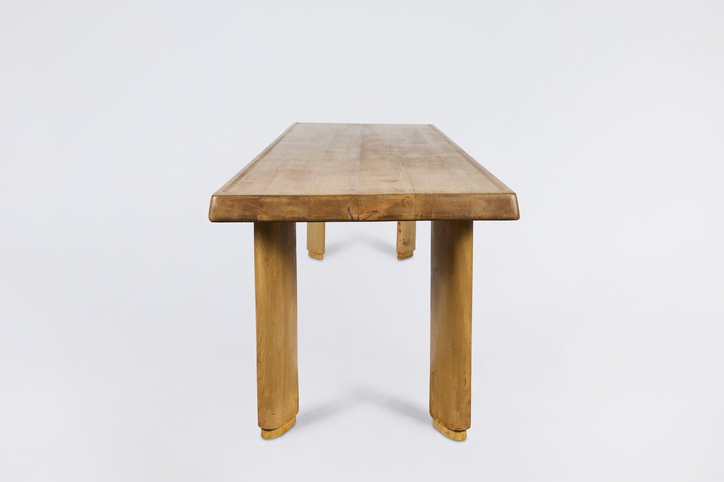 Table de salle à manger « a gorges » de Charlotte Perriand, 1958 en vente 1