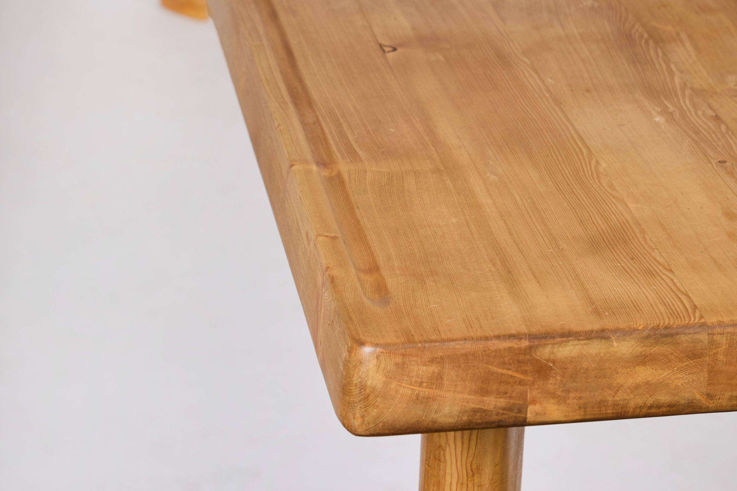 Table de salle à manger « a gorges » de Charlotte Perriand, 1958 en vente 2