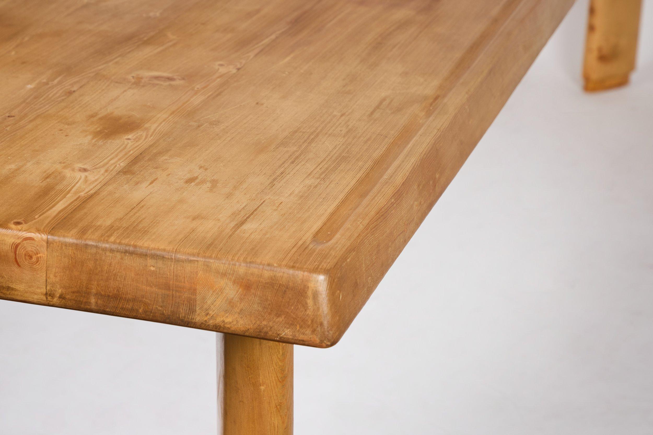 Table de salle à manger « a gorges » de Charlotte Perriand, 1958 en vente 3