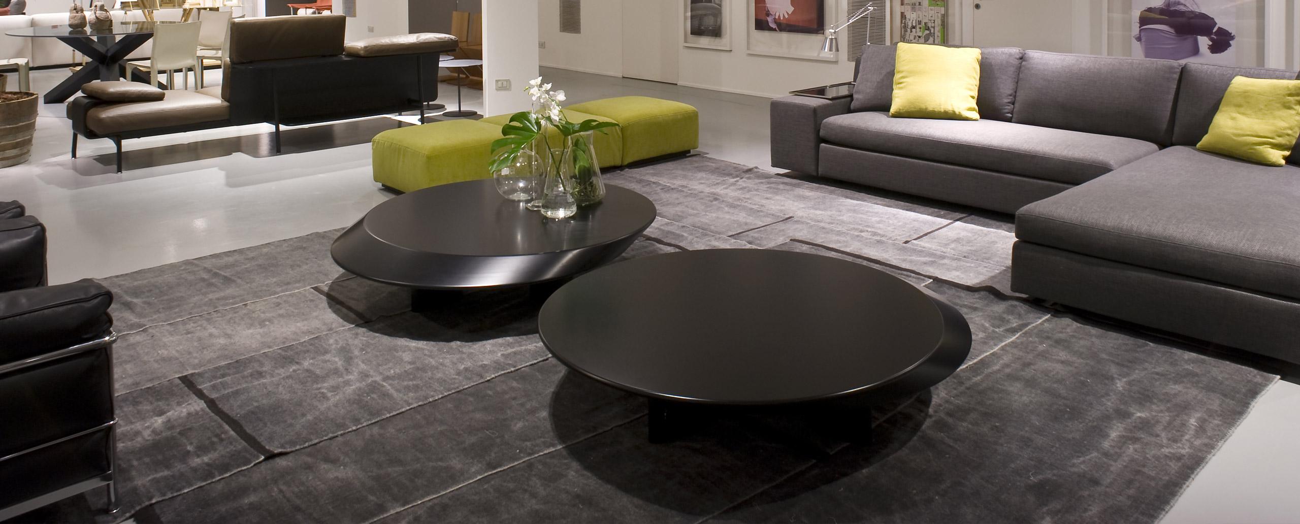 Charlotte Perriand Accordo Low Table, Mat Black Lacquered Wood by Cassina In New Condition In Barcelona, Barcelona