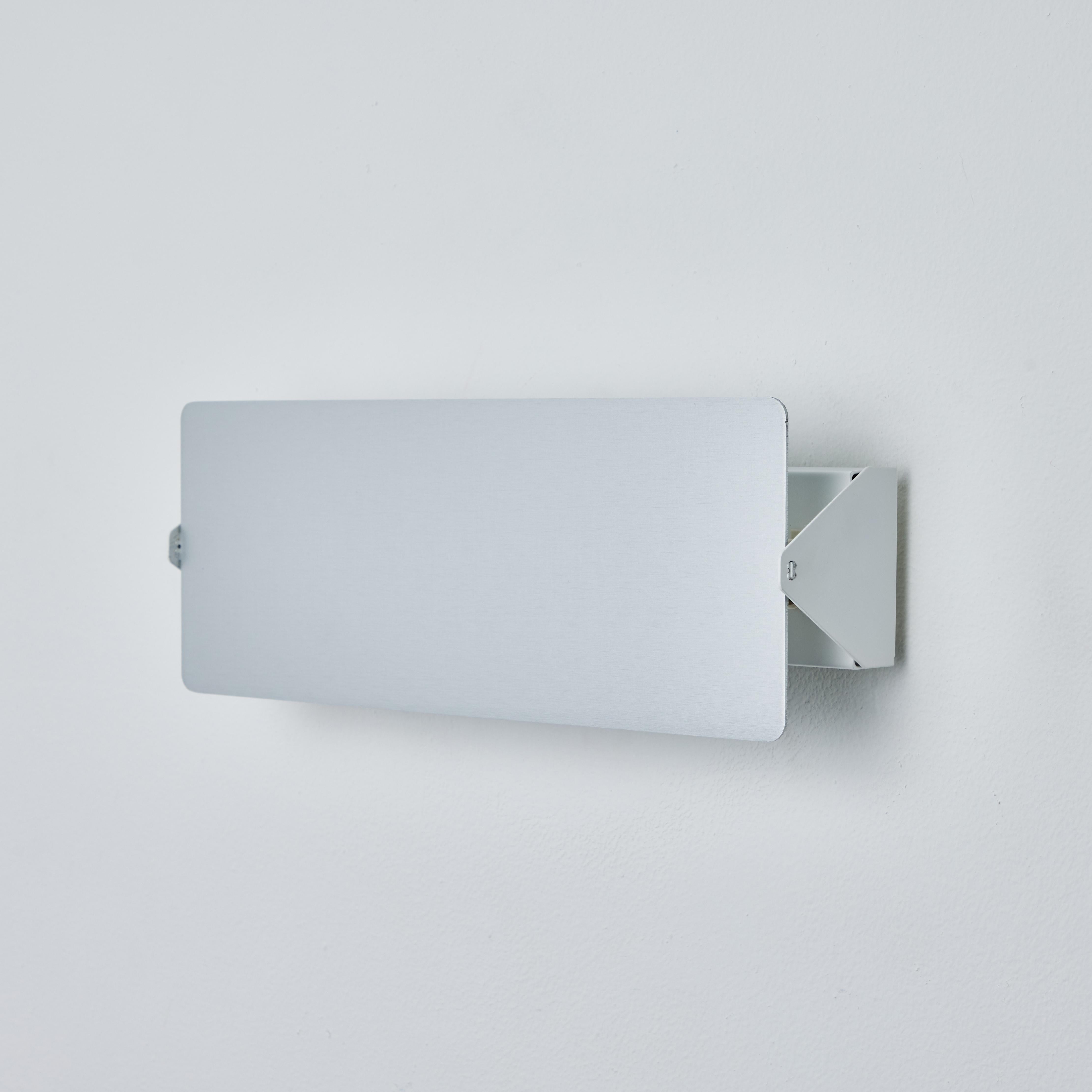 French Charlotte Perriand 'Applique À Volet Pivotant Double' Wall Light in Aluminum For Sale