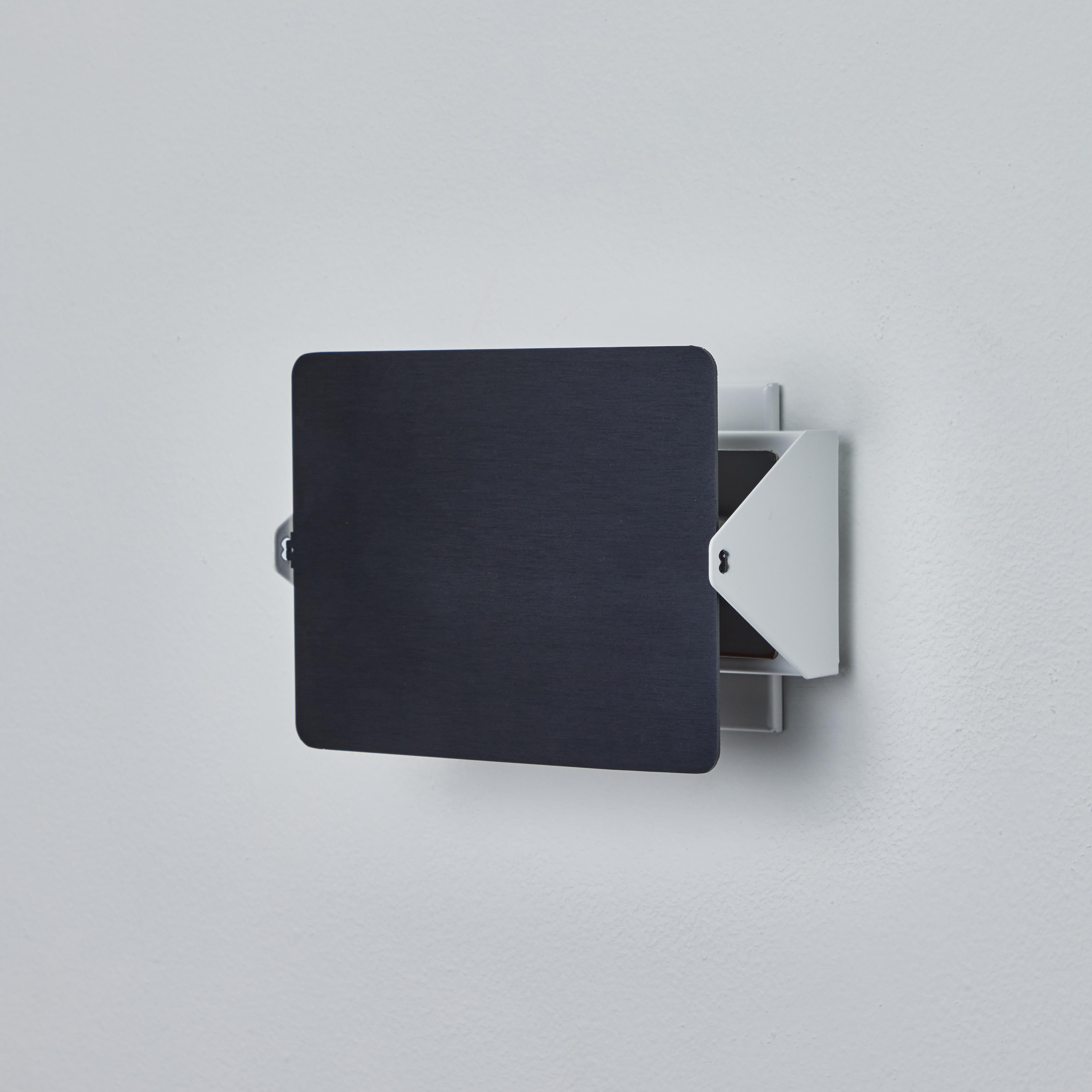 Charlotte Perriand 'Applique À Volet Pivotant' Wall Light in Black for Nemo For Sale 2