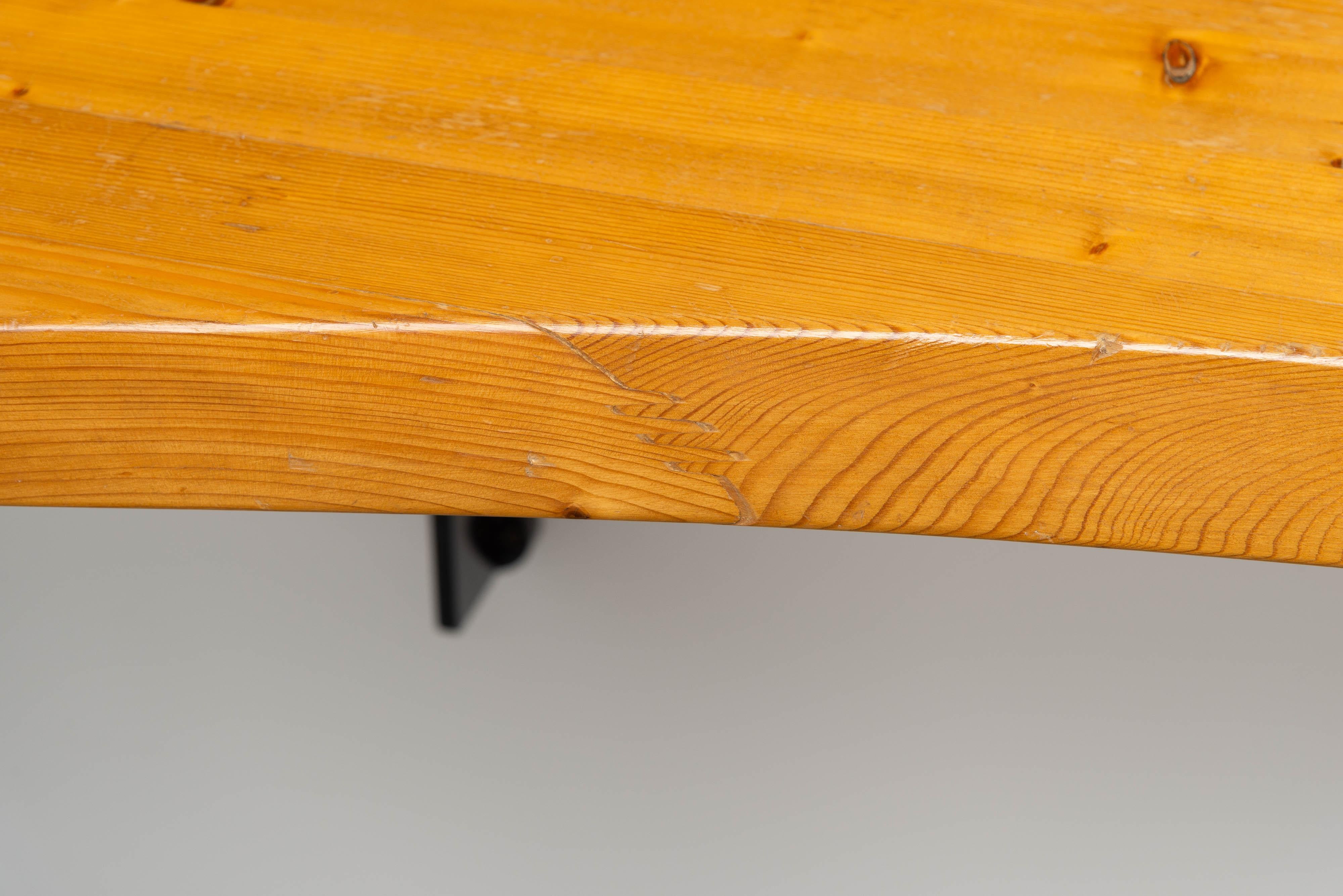 Charlotte Perriand console da bar Les Arcs 1800 Francia 1973 in vendita 10
