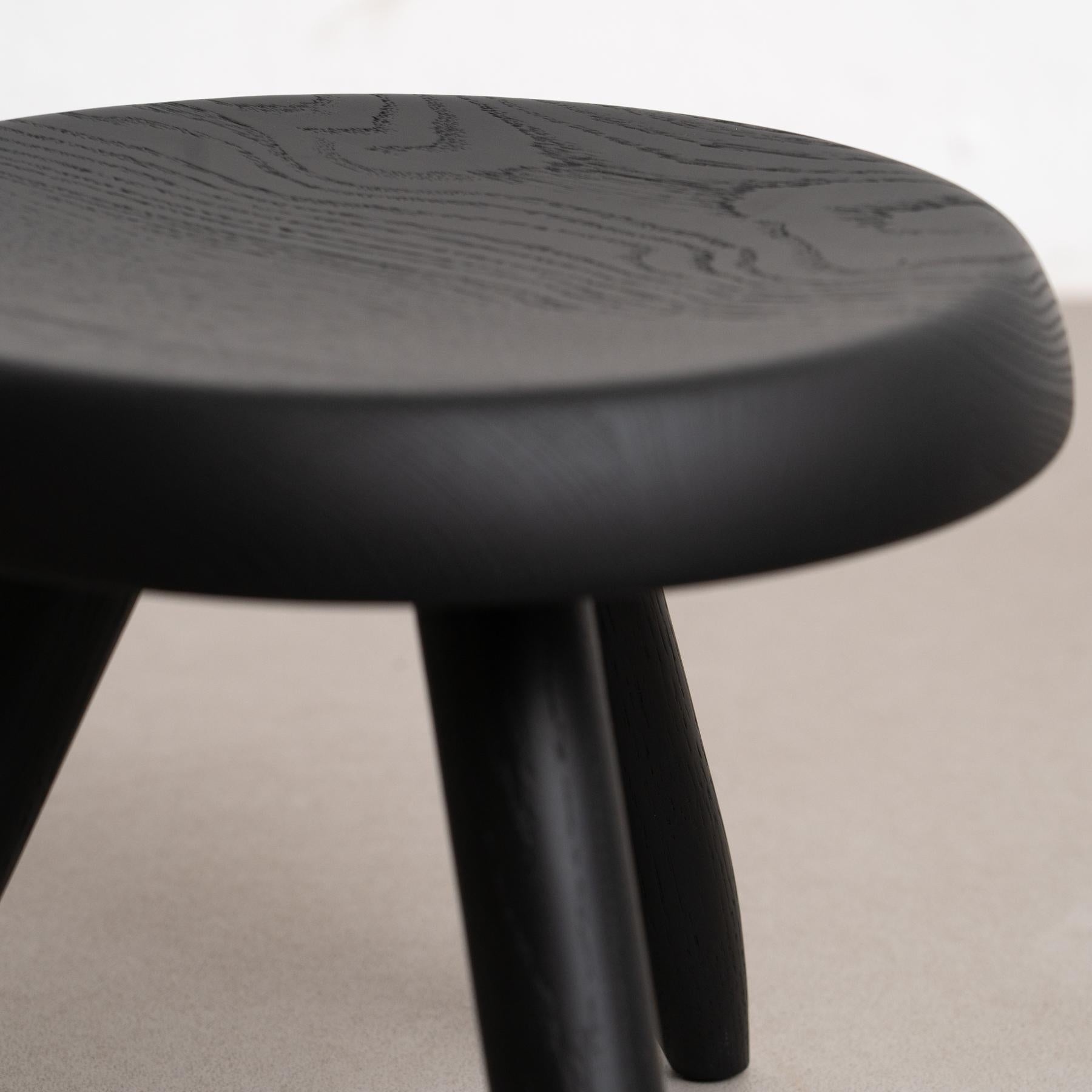 Aluminium Charlotte Perriand Tabouret en bois noir de Berger pour Cassina en vente