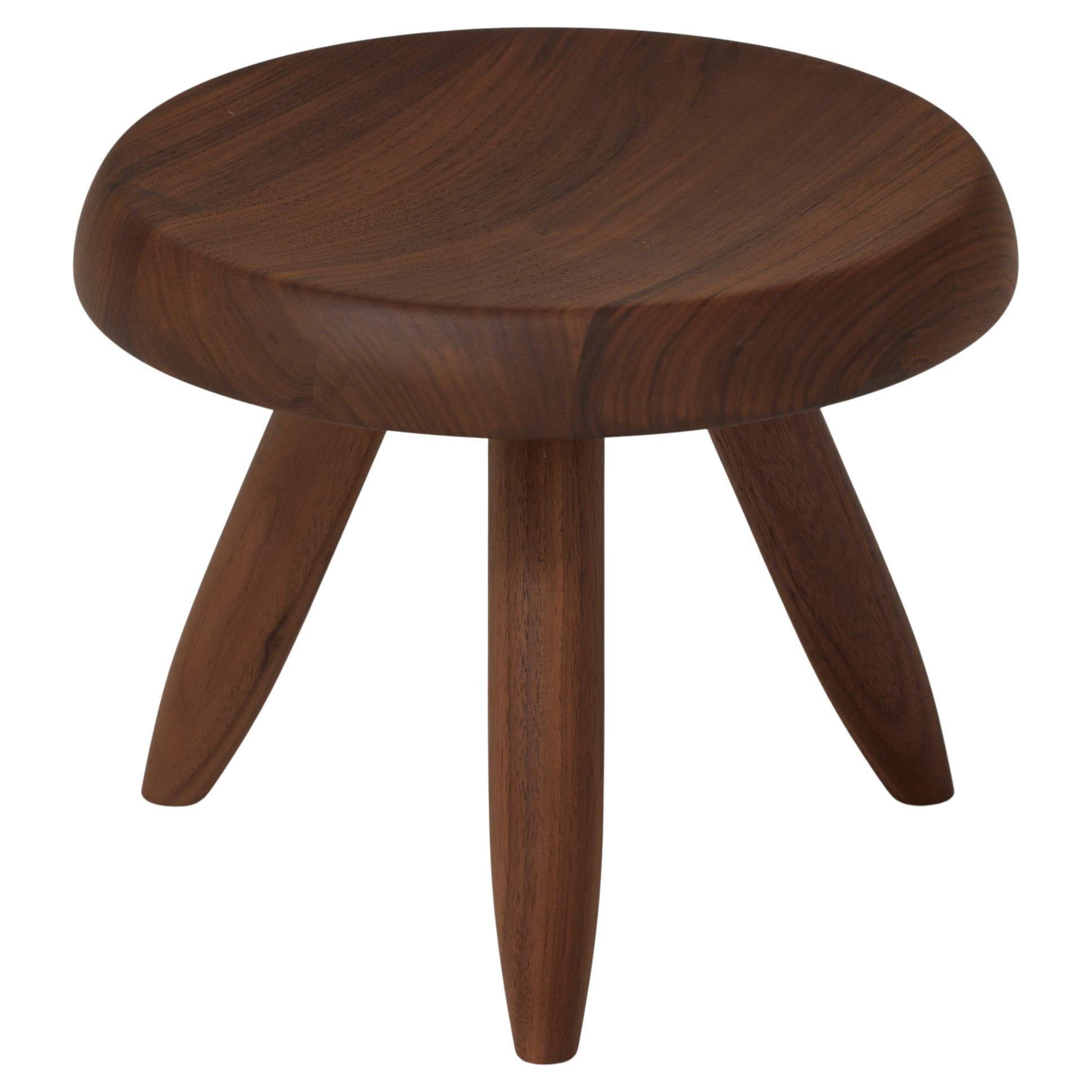 Charlotte Perriand Berger Taburete de madera de nogal para Cassina