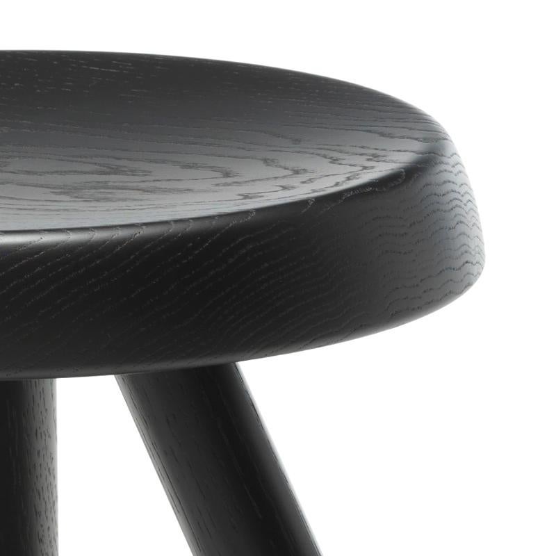 Bois Tabouret en bois Charlotte Perriand Berger par Cassina en vente