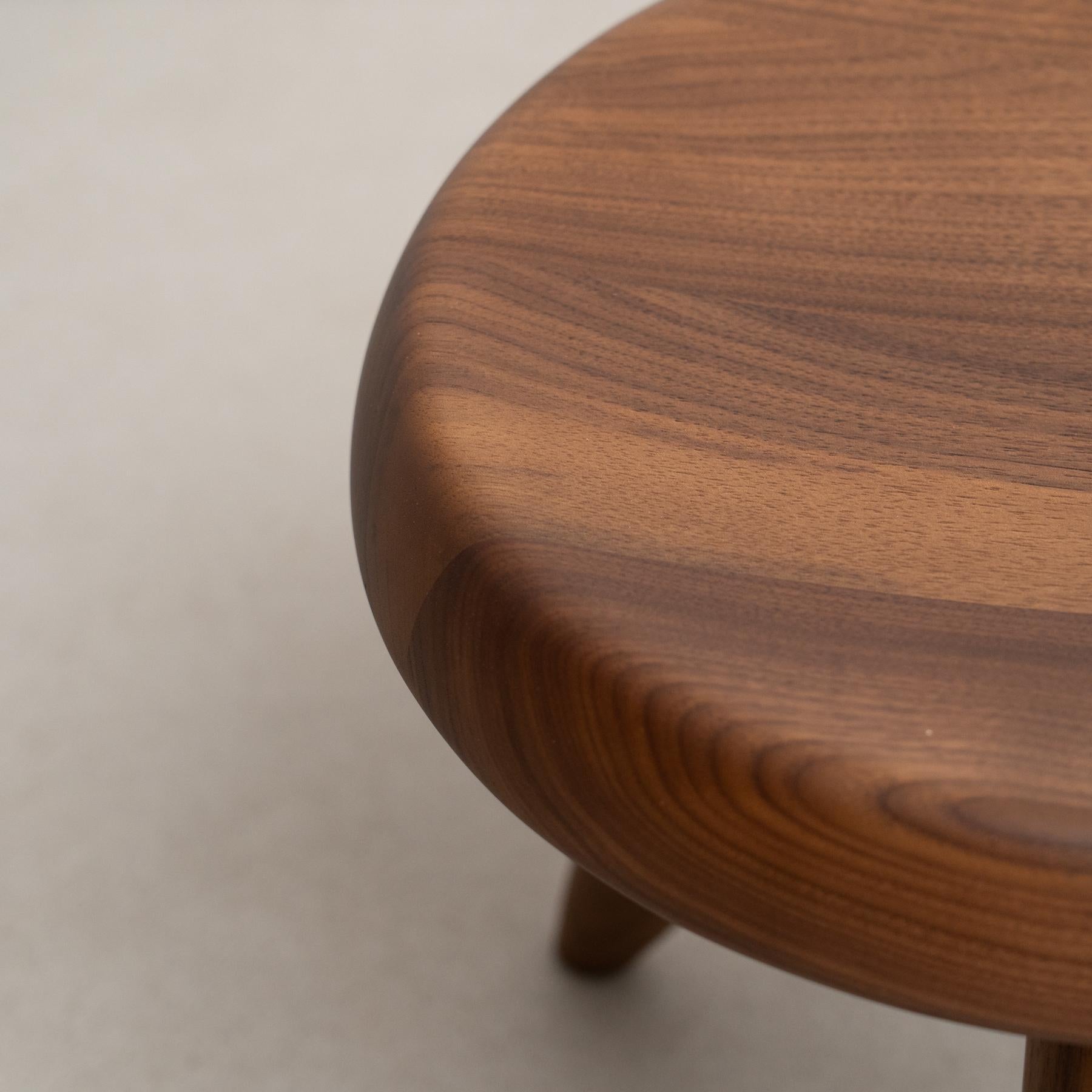 Charlotte Perriand Berger-Holzhocker für Cassina im Angebot 3