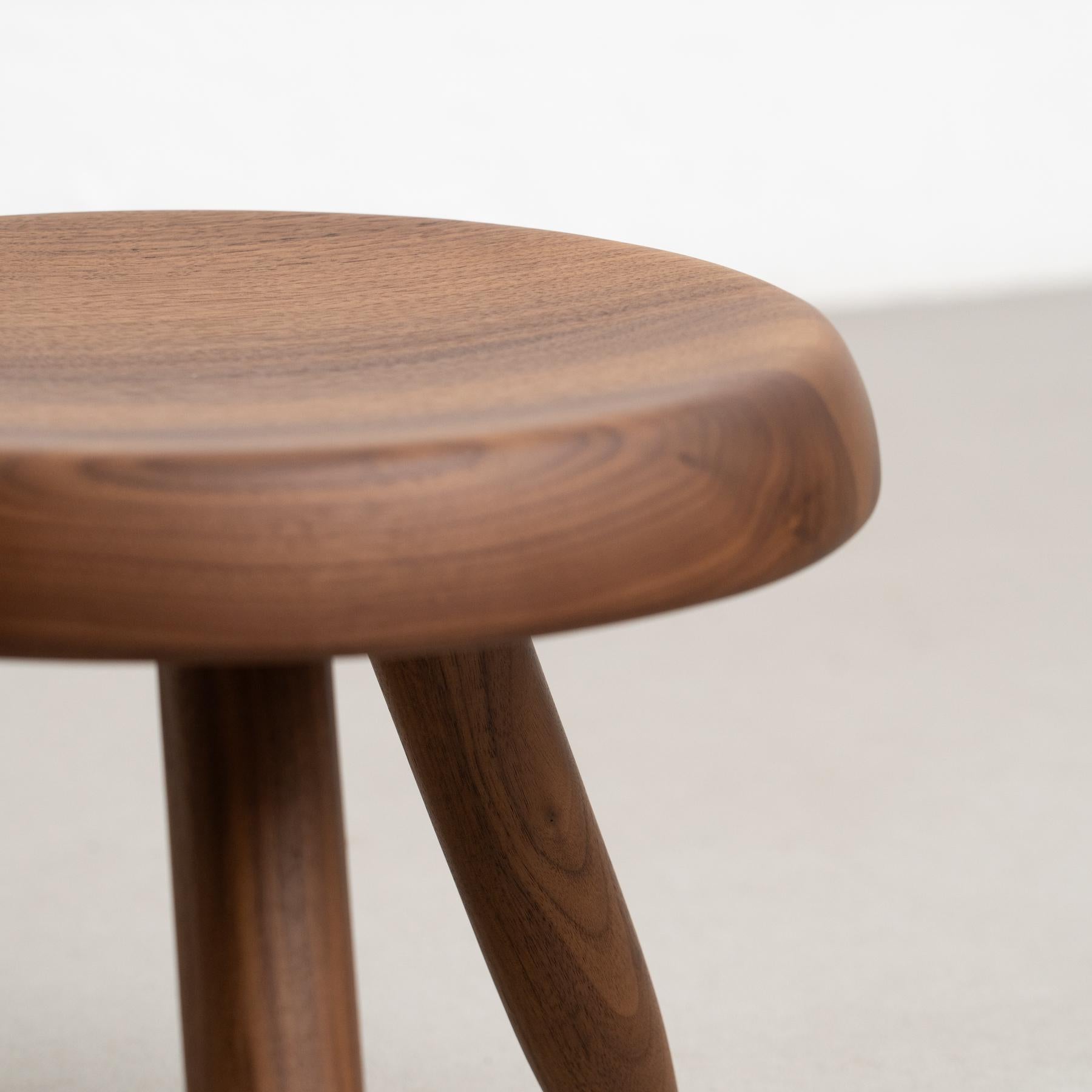 Charlotte Perriand Berger-Holzhocker für Cassina im Angebot 4