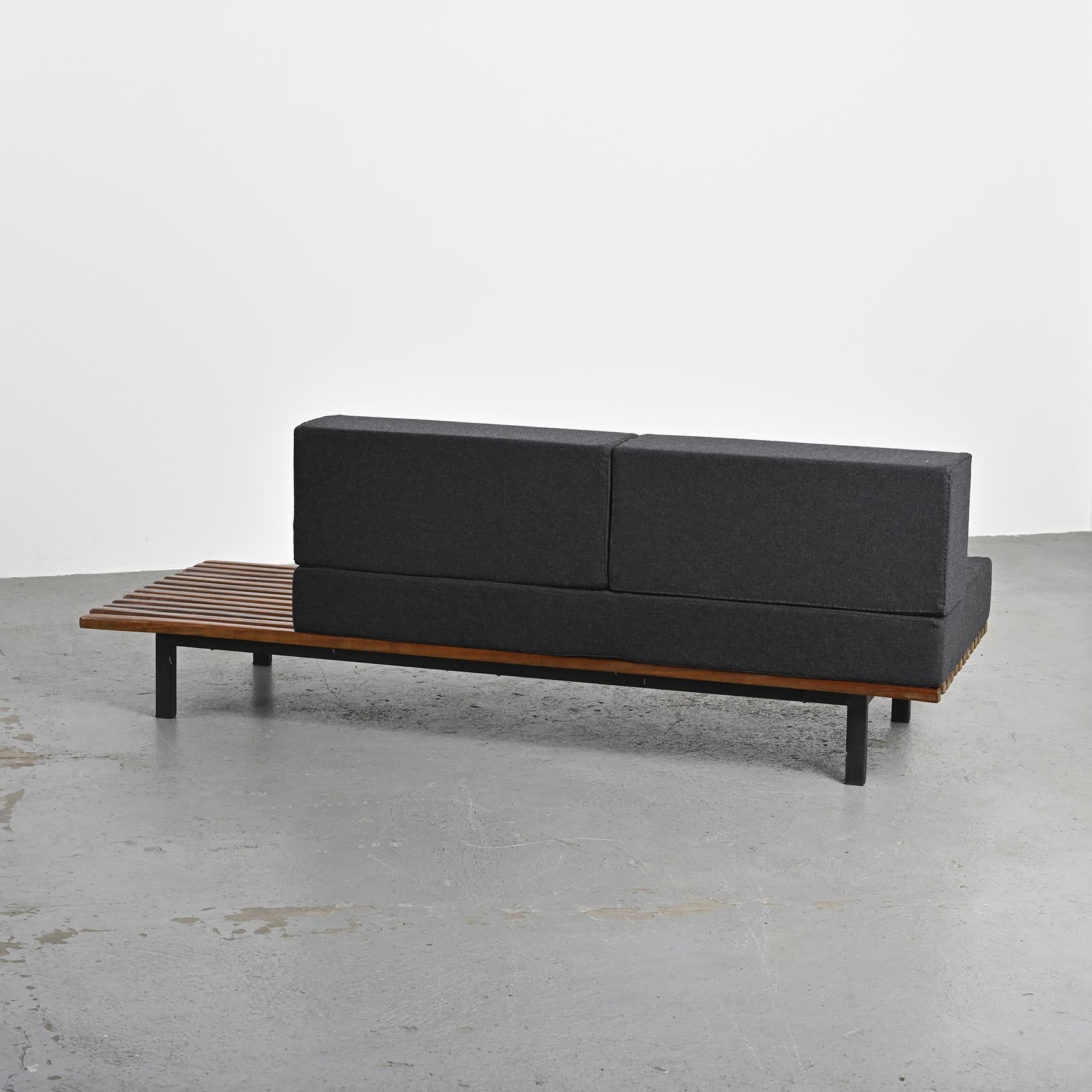 Banc Charlotte Perriand Cansado, Steph Simon, vers 1962 en vente 5