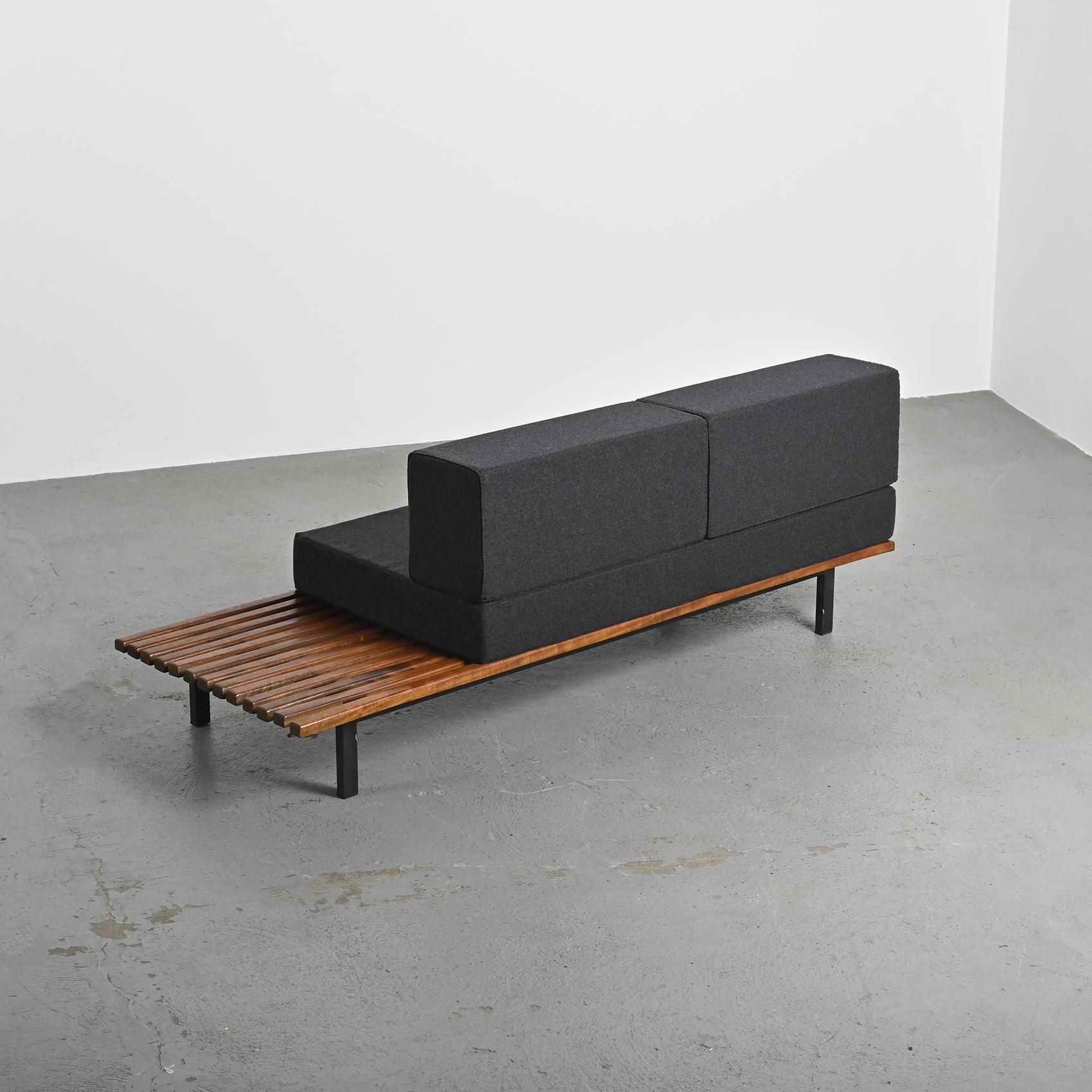 Banc Charlotte Perriand Cansado, Steph Simon, vers 1962 en vente 6