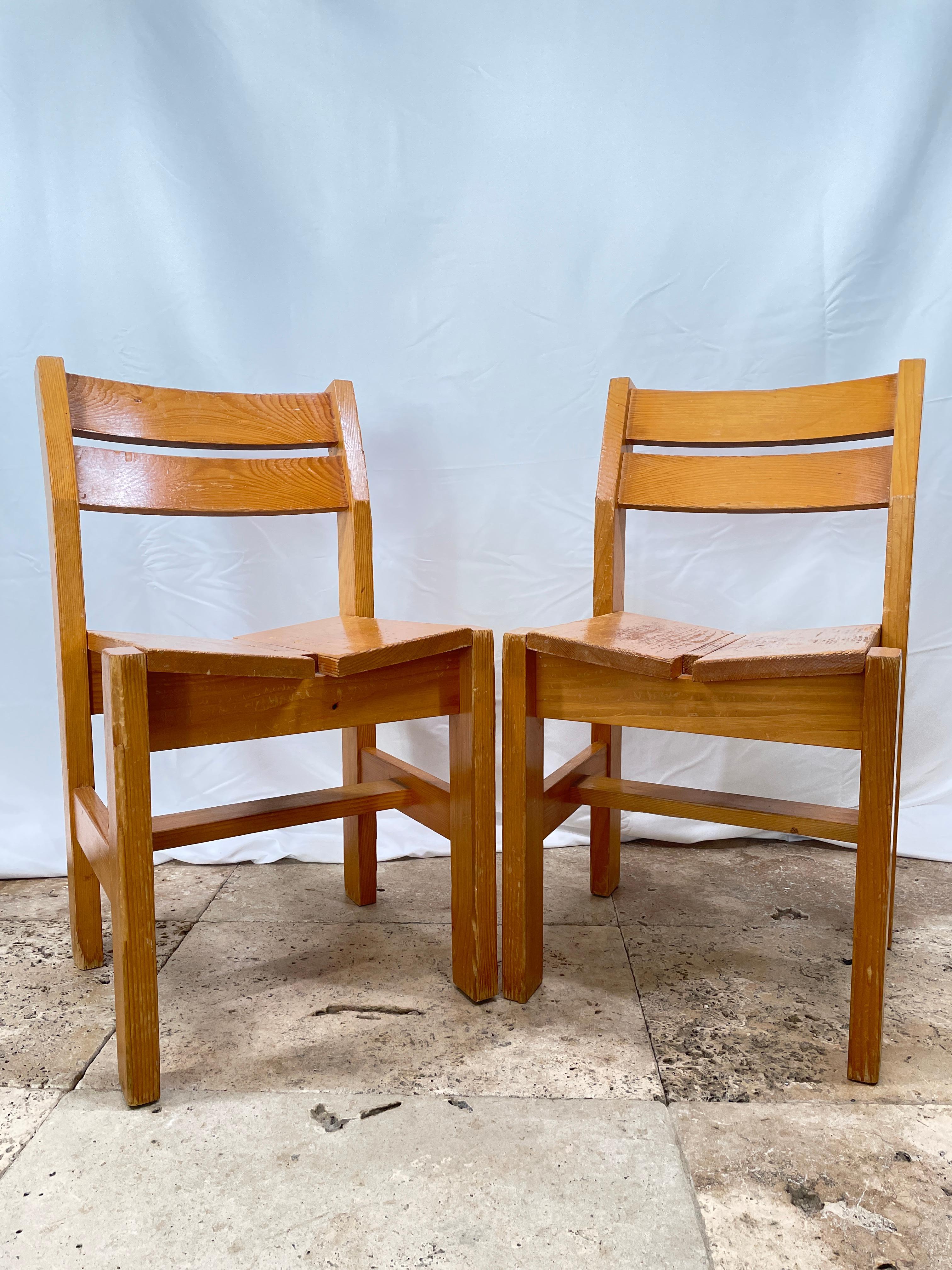 Rare set of chairs by Charlotte Perriand. Chairs were designed for La Cascade, the grouping of tilted apartments at Les Arcs 1600 ski resort. Made in the mid-1960s La Cascade is the second building built in Arc 1600 in 1969, and the first one