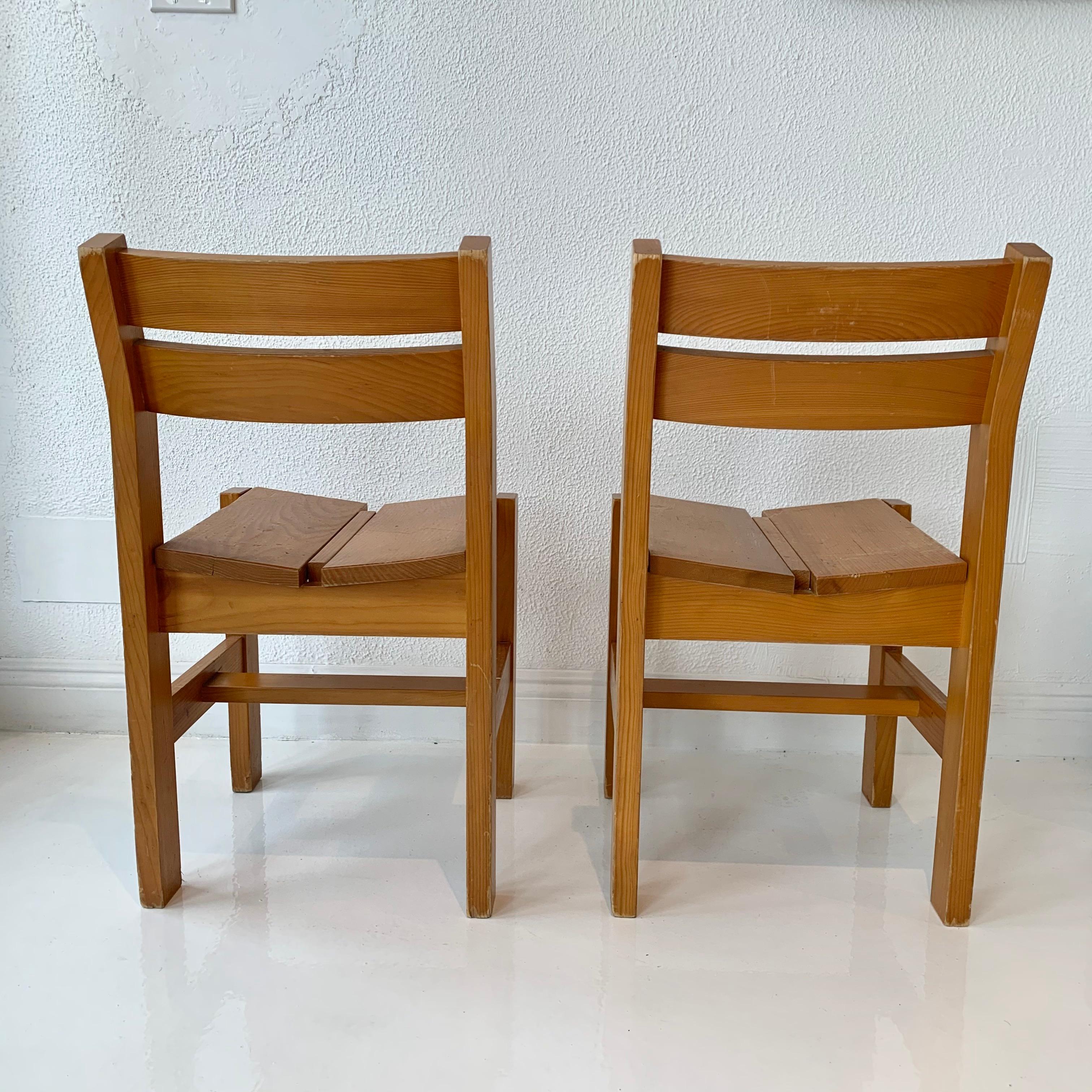 Stühle von Charlotte Perriand aus „La Cascade“ in Les Arcs, 1600 im Angebot 2