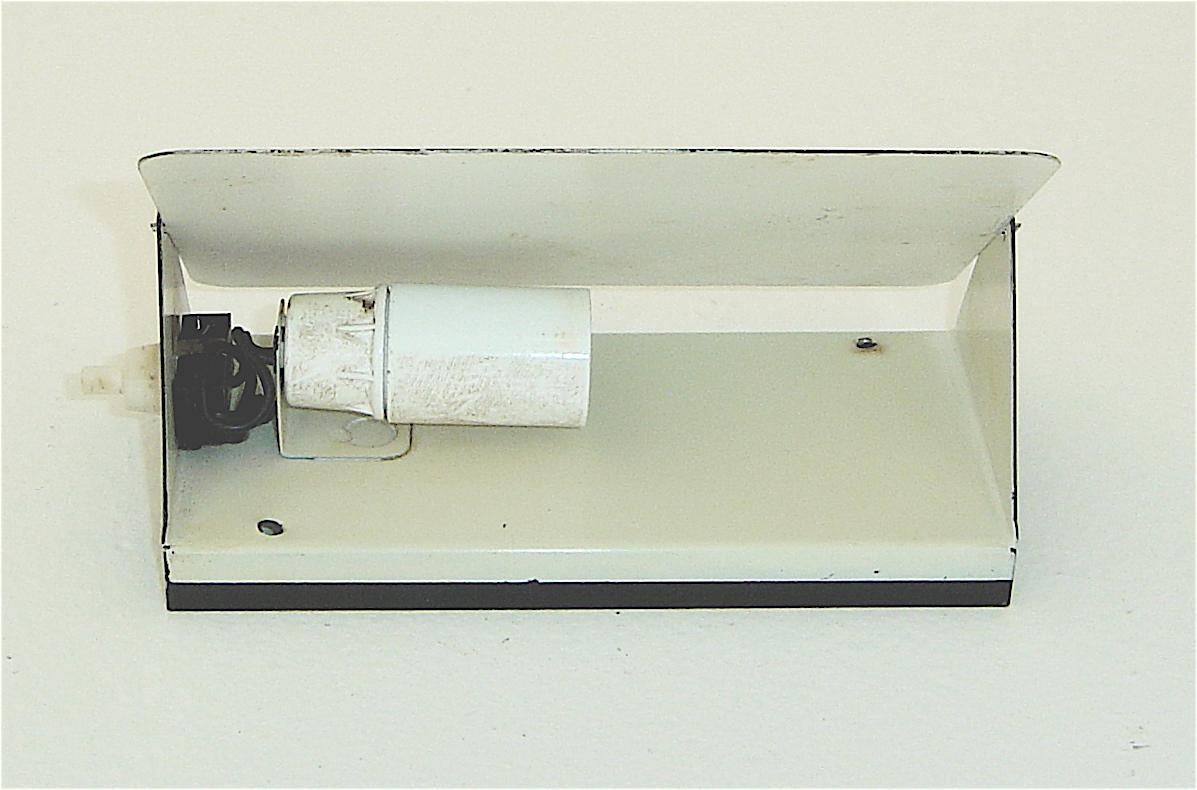 Charlotte Perriand CP-1 Wall Sconces Paris, France in vendita 4