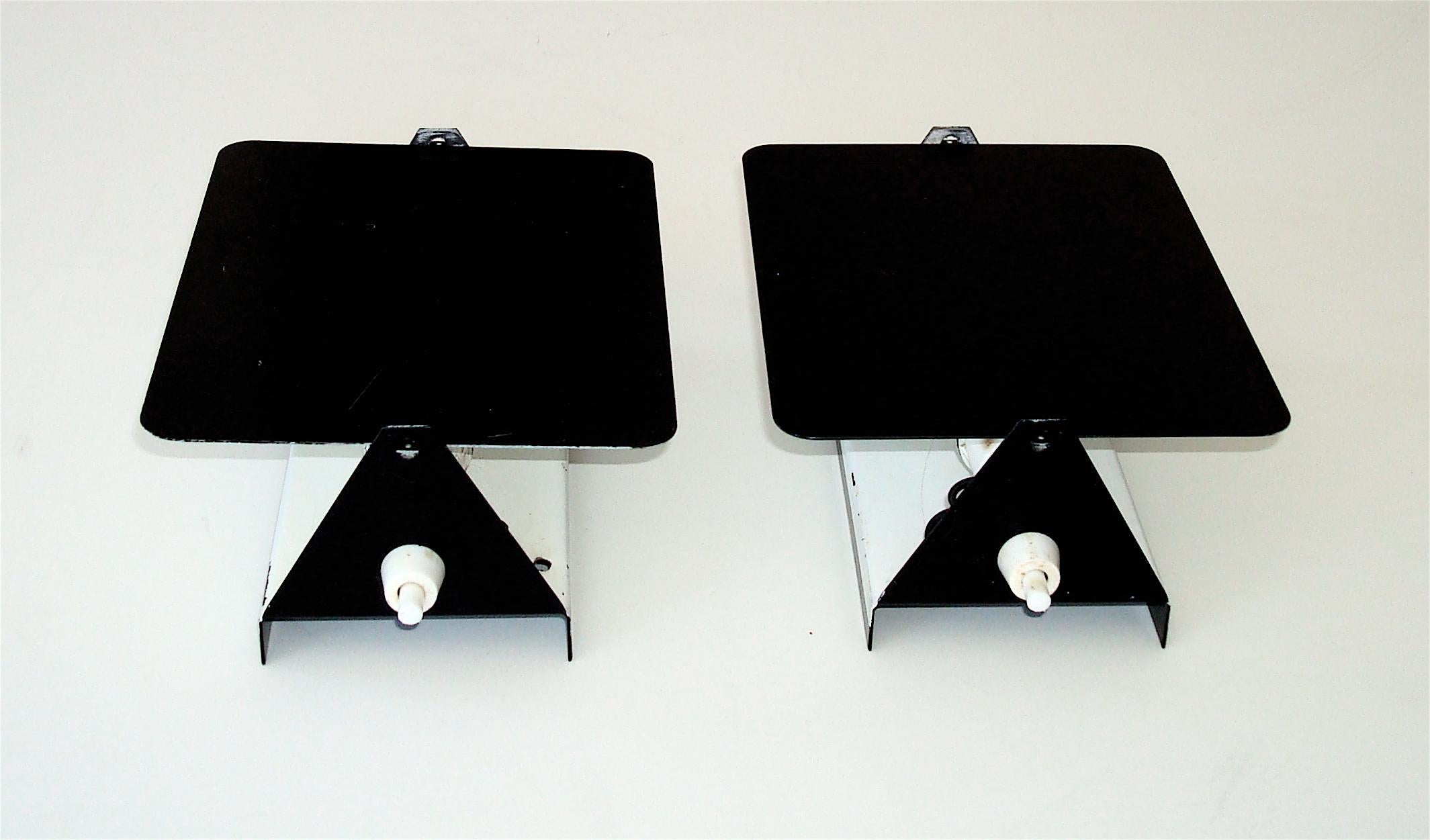 Metallo Charlotte Perriand CP-1 Wall Sconces Paris, France in vendita