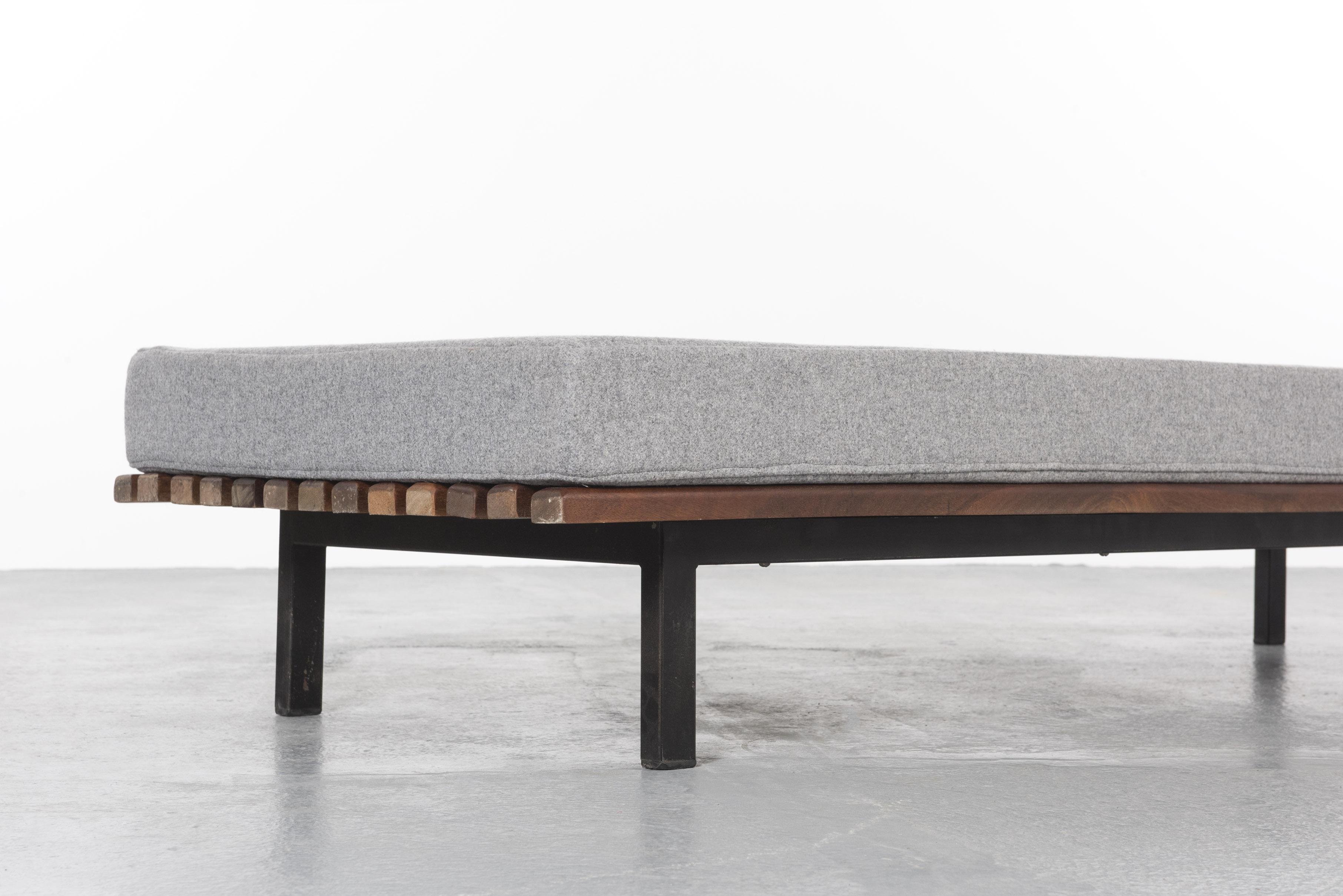 Charlotte Perriand Day Bed, Cansado Mining, circa 1958 10