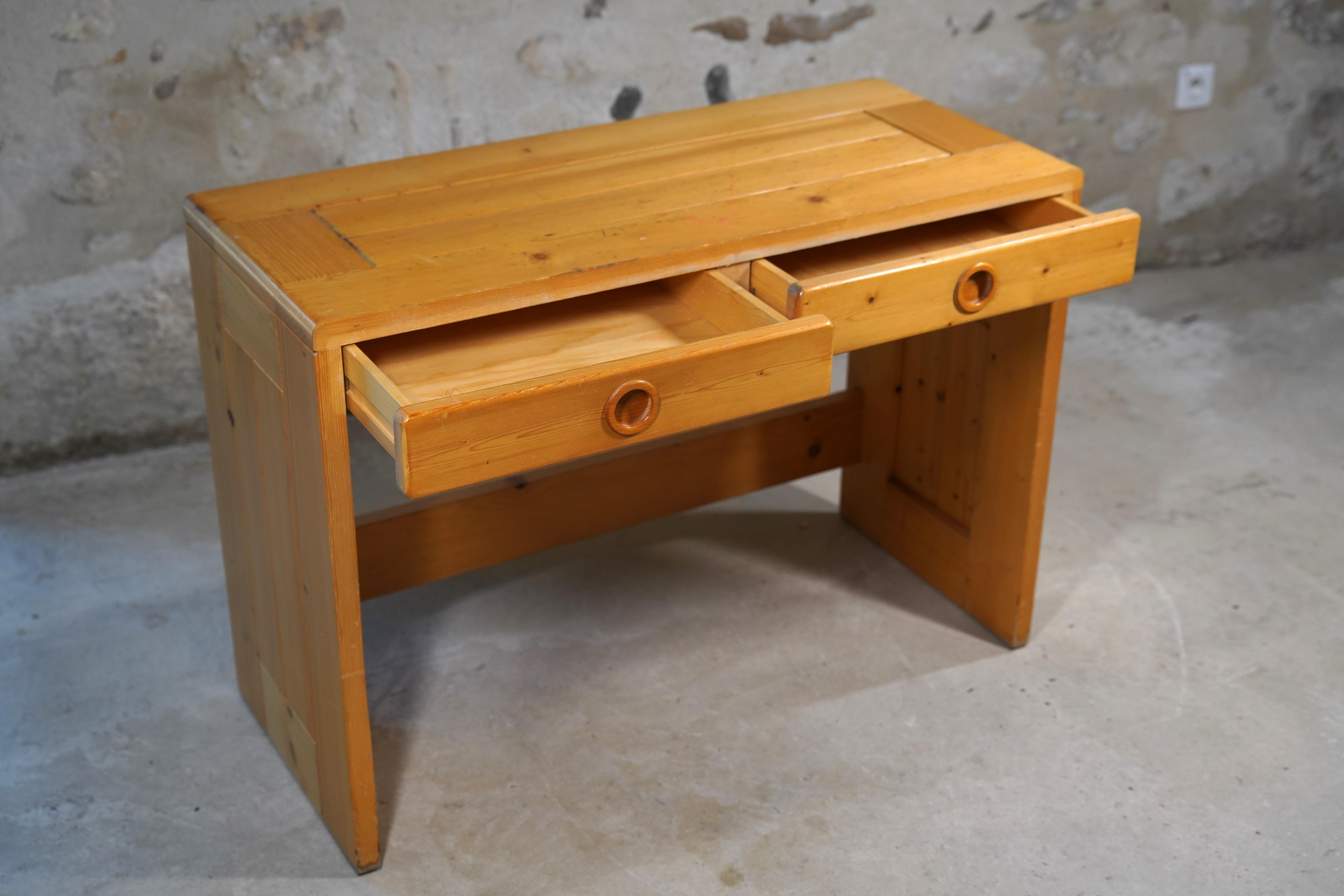 Charlotte Perriand Desk for Les Arcs, France circa 1970 For Sale 1