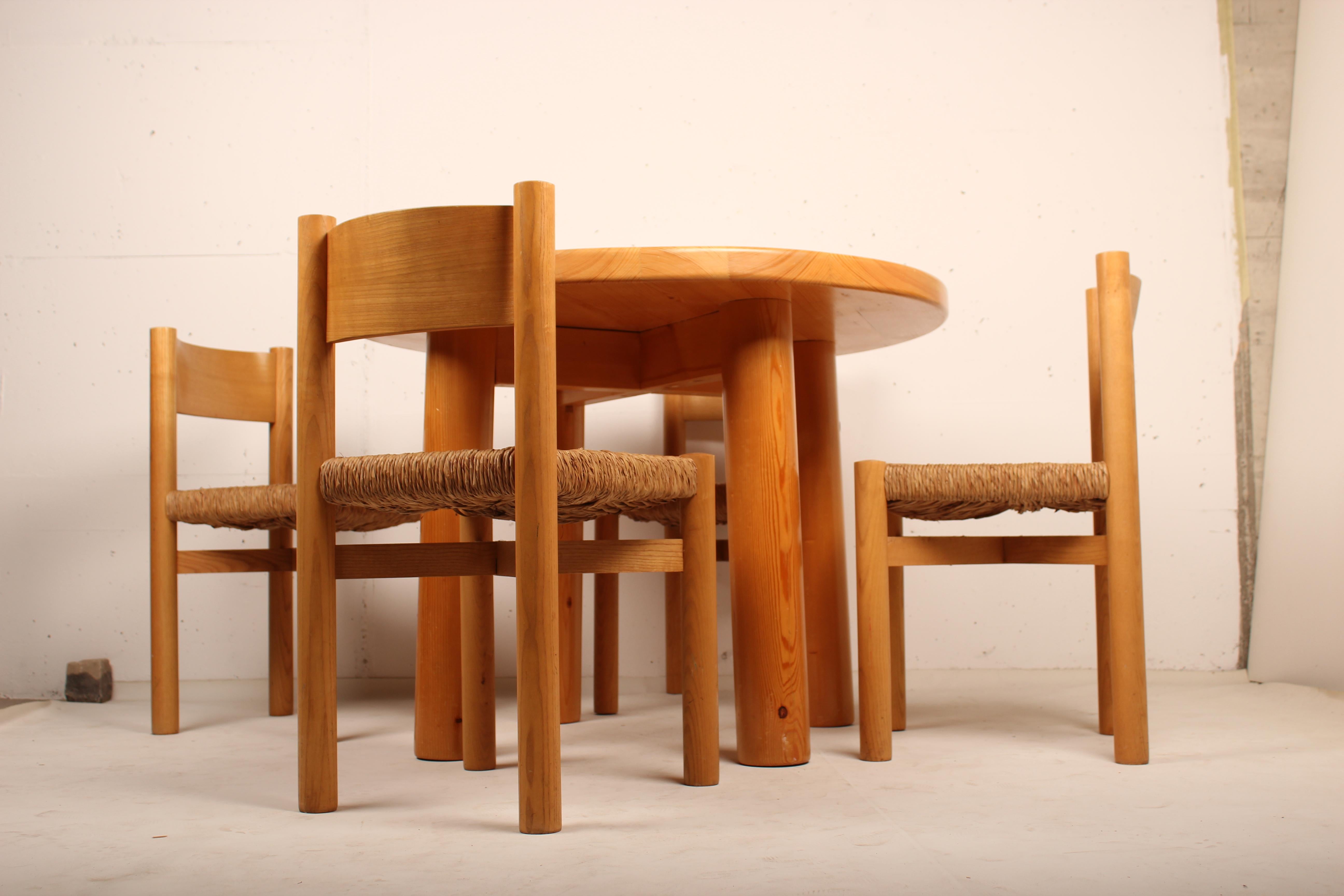Charlotte Perriand Doron Type Table for Résidence Les Allues in Méribel, 1971 1