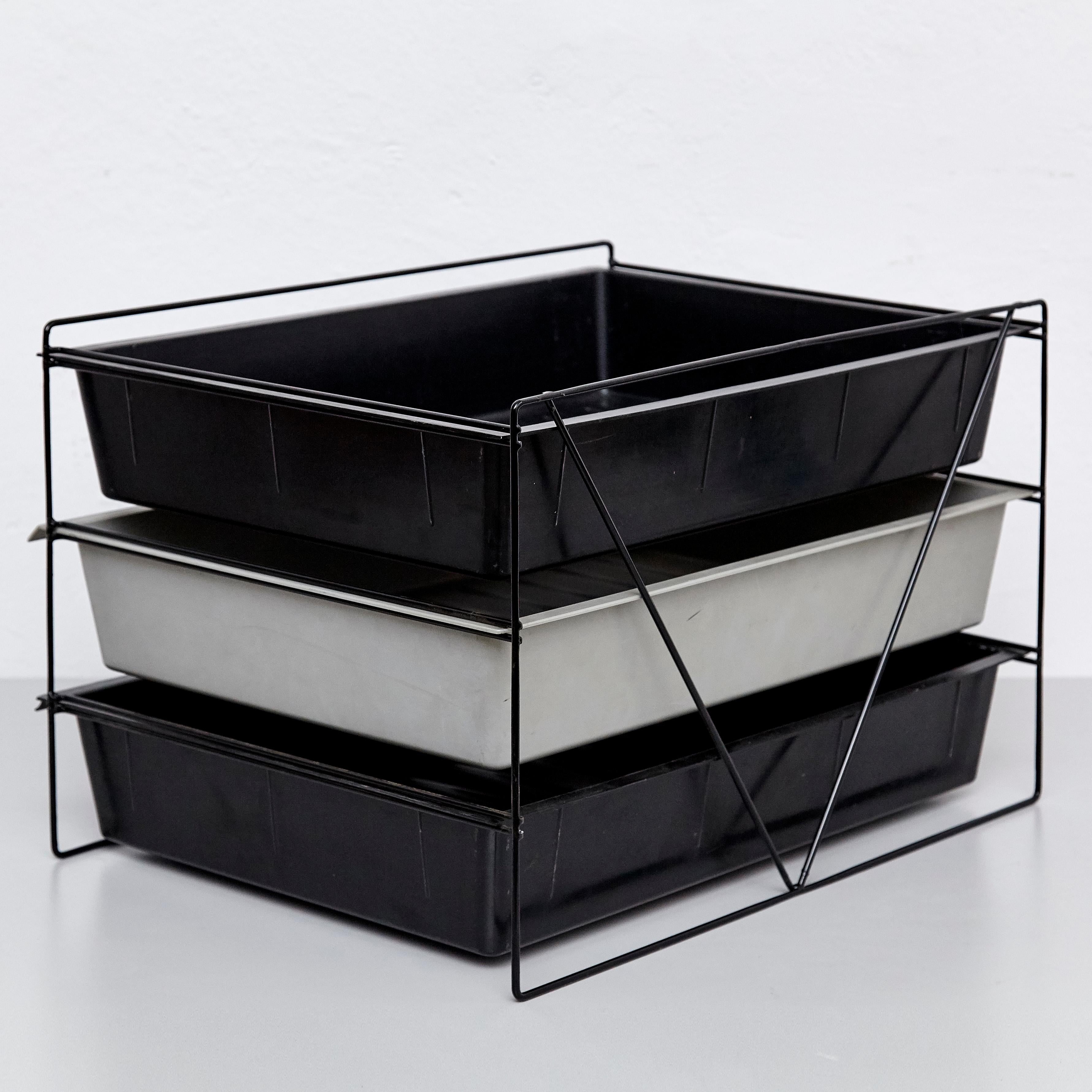 Charlotte Perriand Mid Century Modern Plastic And Metal File Rack, circa 1955 2