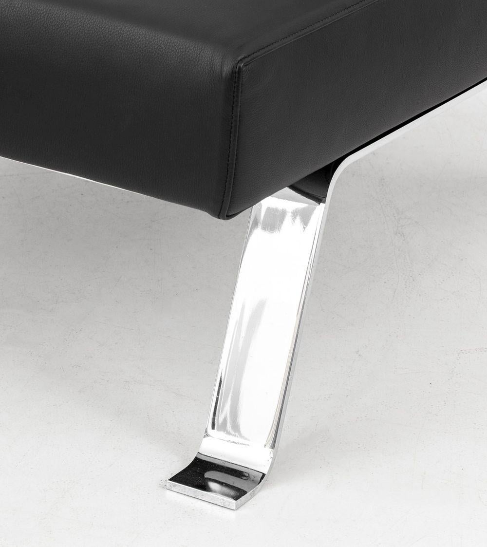 Charlotte Perriand für Cassina Ombra 512 Stühle, 2 im Zustand „Gut“ im Angebot in Astoria, NY