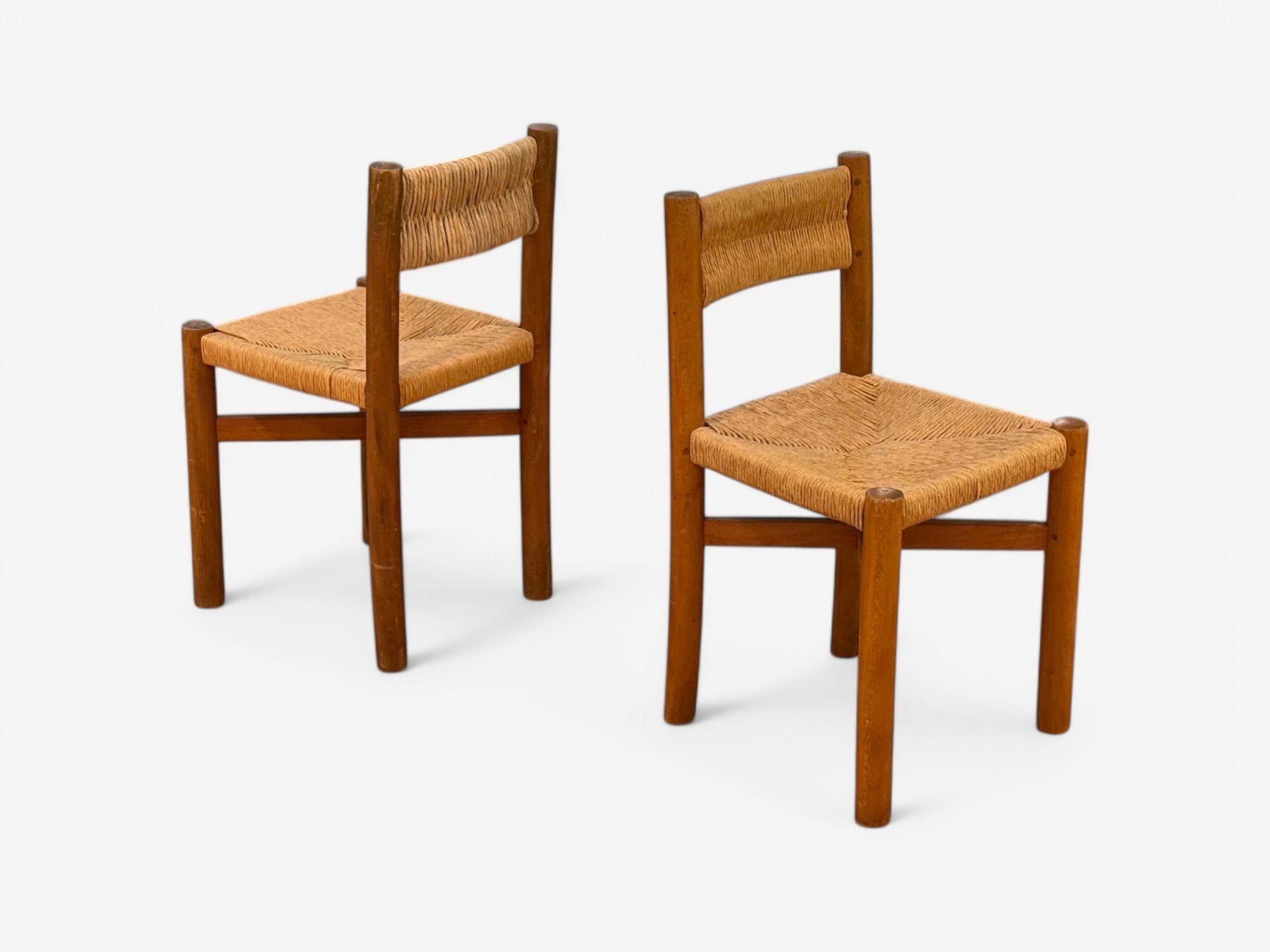 Charlotte Perriand, Française du milieu du siècle, Chaises Meribel à dossier de paille c. 1946 en vente 3