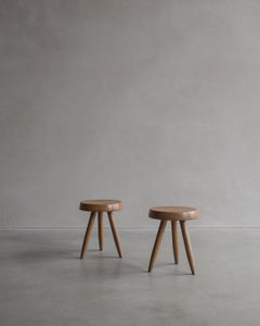 Charlotte Perriand High Berger Stool in Gold Toned Oak Wood, France, circa 1965