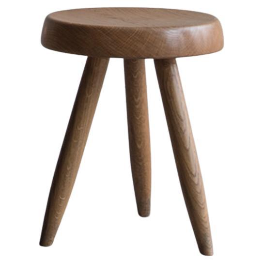 Charlotte Perriand High Berger Stool in Gold Toned Oak Wood, France, circa 1965 For Sale