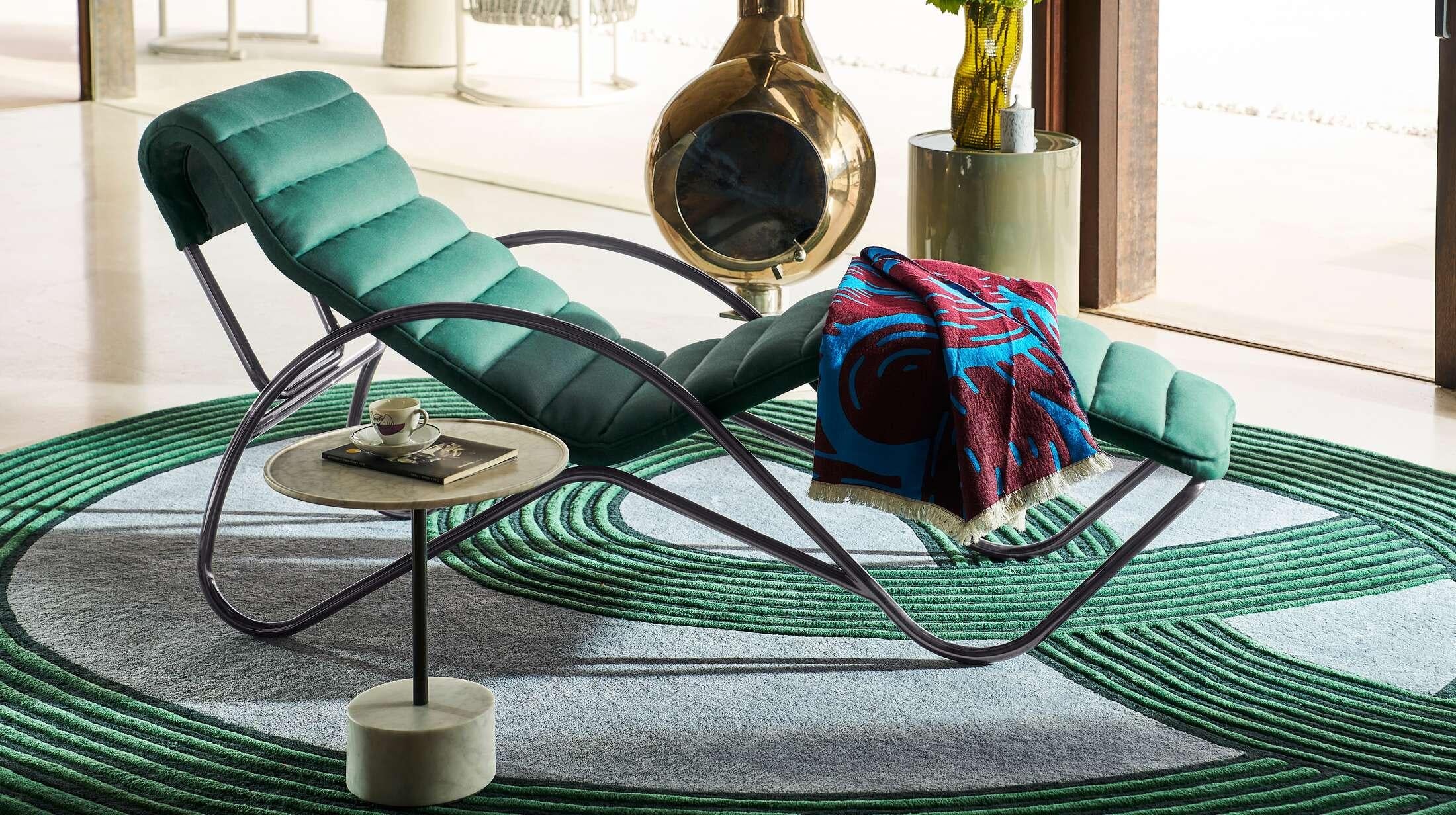 Charlotte Perriand Indochine Chaise Lounge von Cassina im Zustand „Neu“ im Angebot in Barcelona, Barcelona