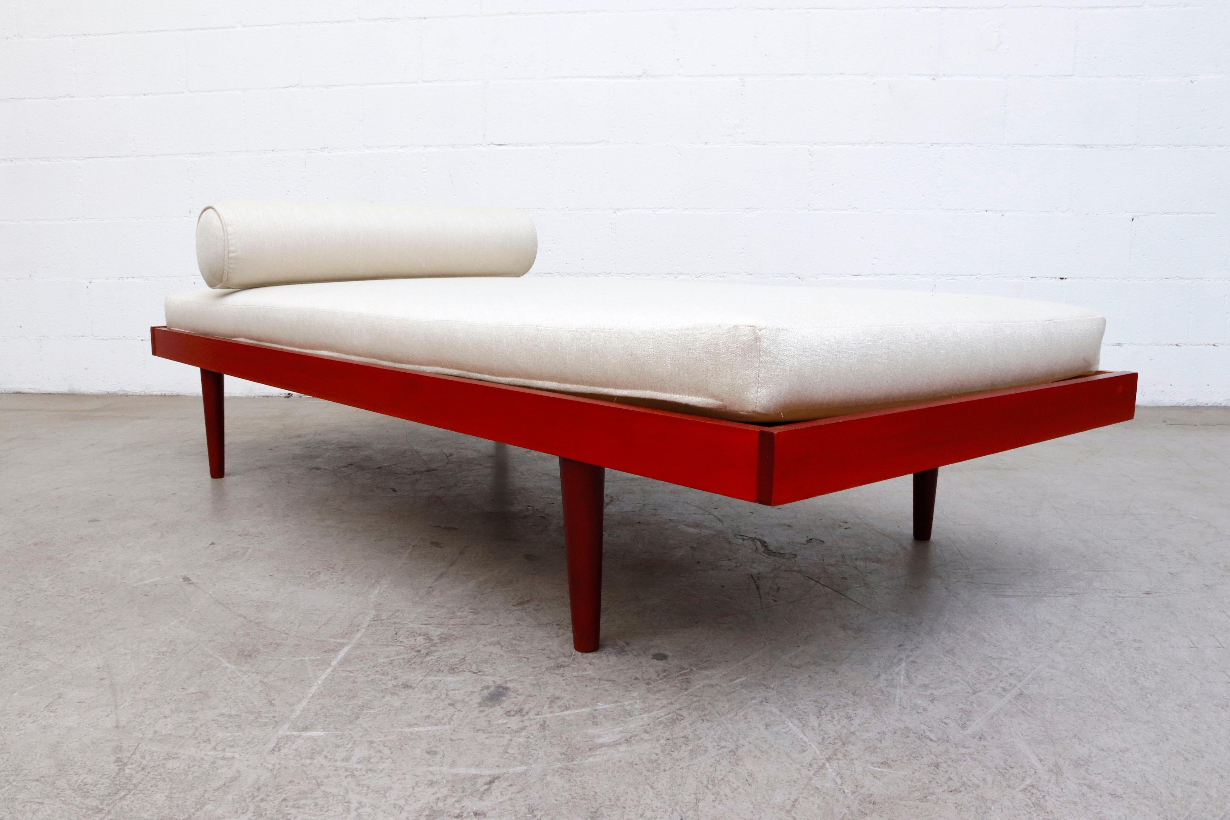 Mid-Century Modern Mid-Century Daybed with Red Stained Frame