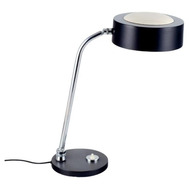 Charlotte Perriand, Jumo desk lamp in chrome and black lacquered metal For Sale