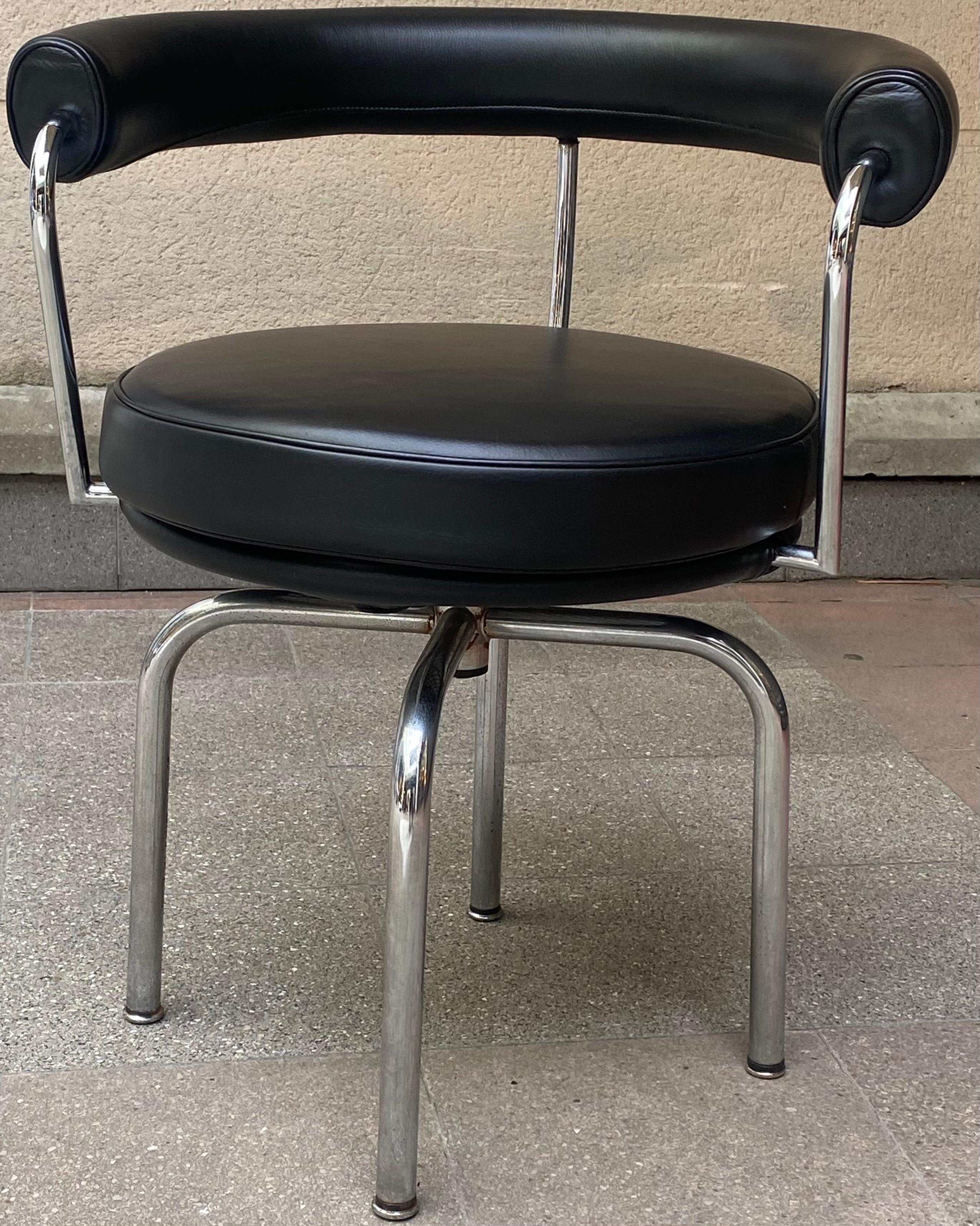 Charlotte Perriand Black Swivel Chair Cassina Edition  2