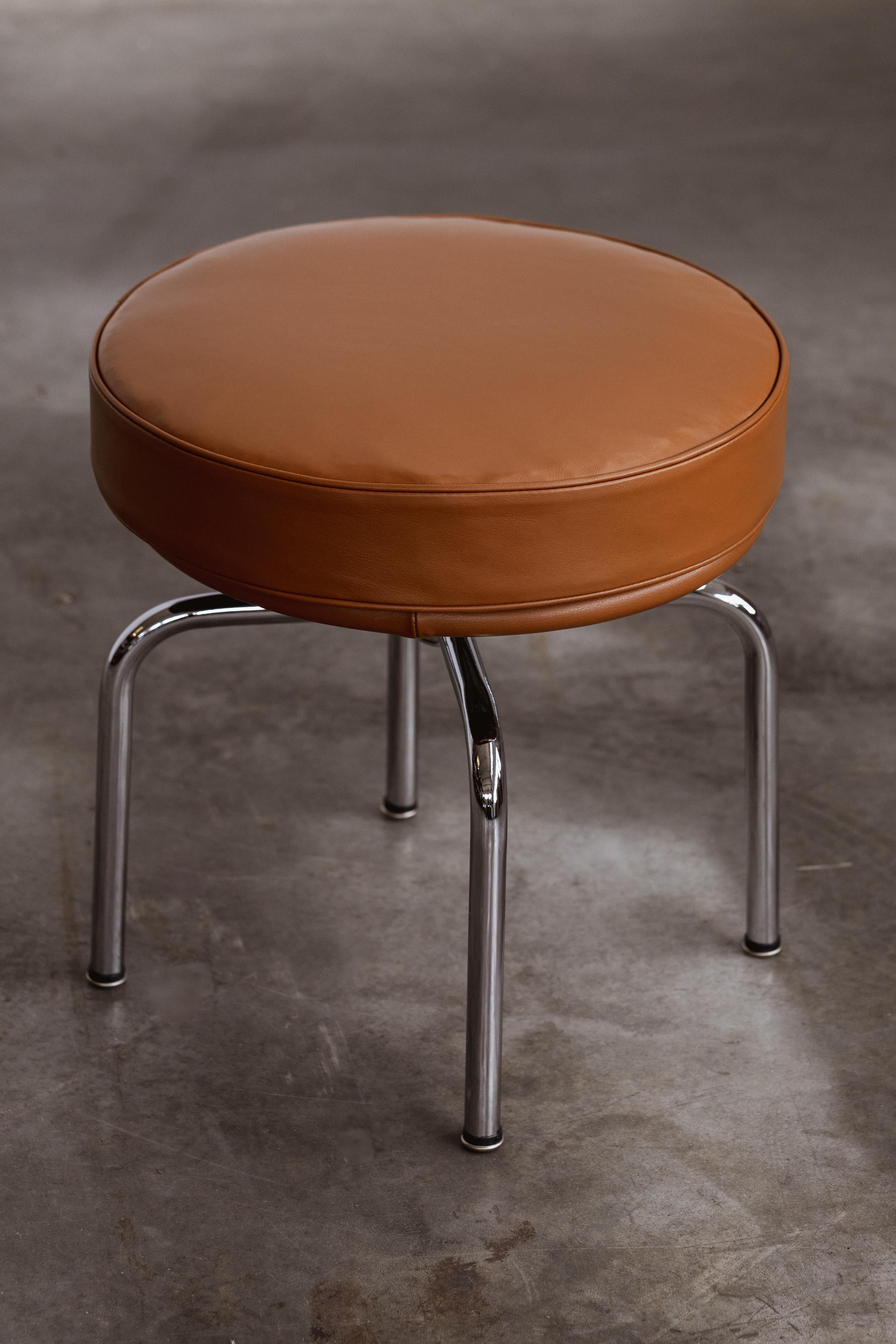 Charlotte Perriand “LC8” stools for Cassina, leather and steel, Italy, 1929, set of three.

The LC8 stool, designed by Charlotte Perriand in 1927, is part of the LC collection, the result of the collaboration between Le Corbusier, Pierre Jeanneret,