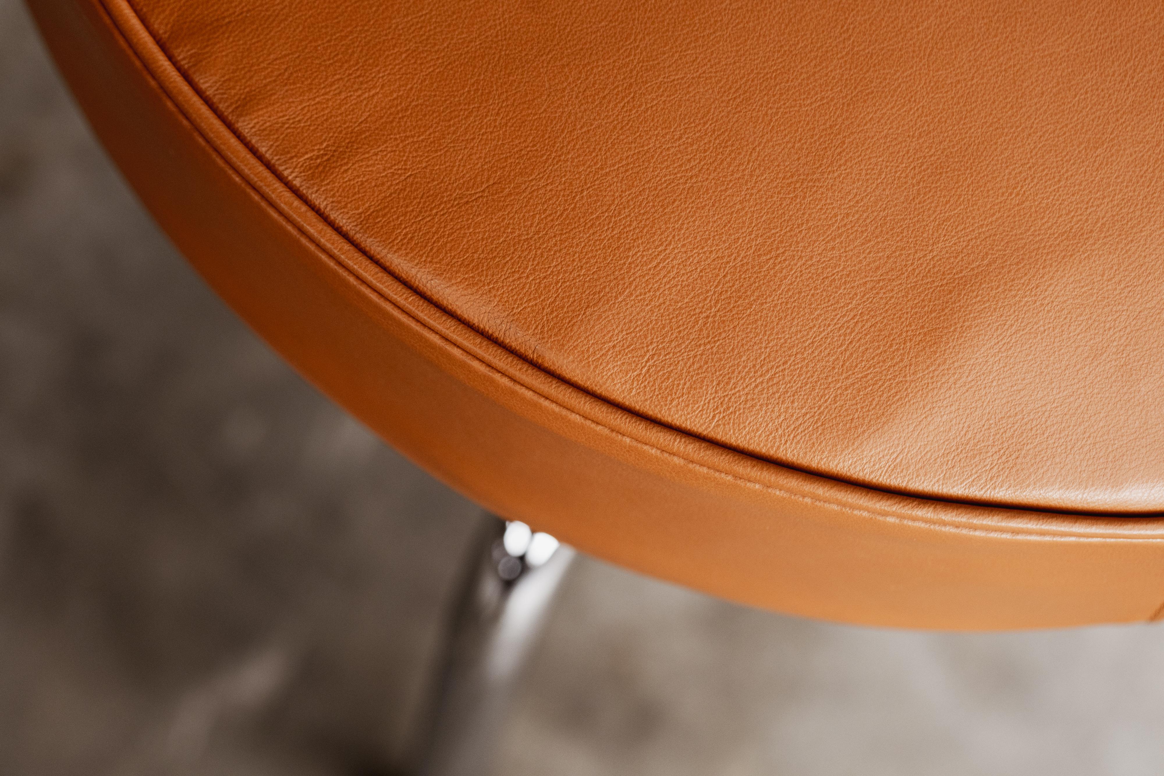 Charlotte Perriand “LC8” Stools for Cassina, 1929, Set of 6 6