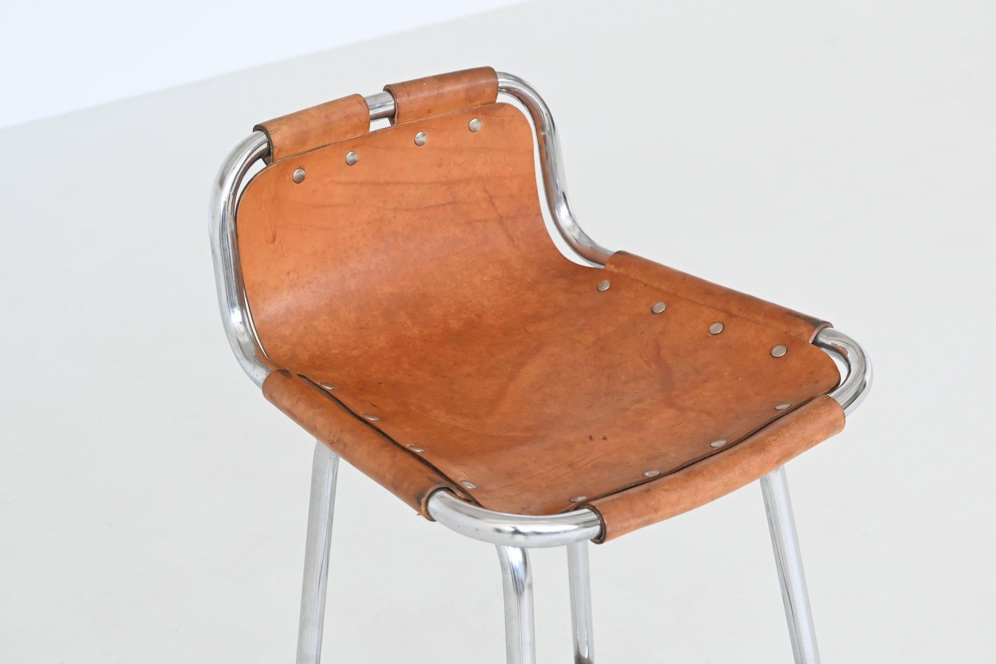 Charlotte Perriand Taburetes de bar de cuero Estación de esquí de Les Arcs Francia 1960 en venta 6