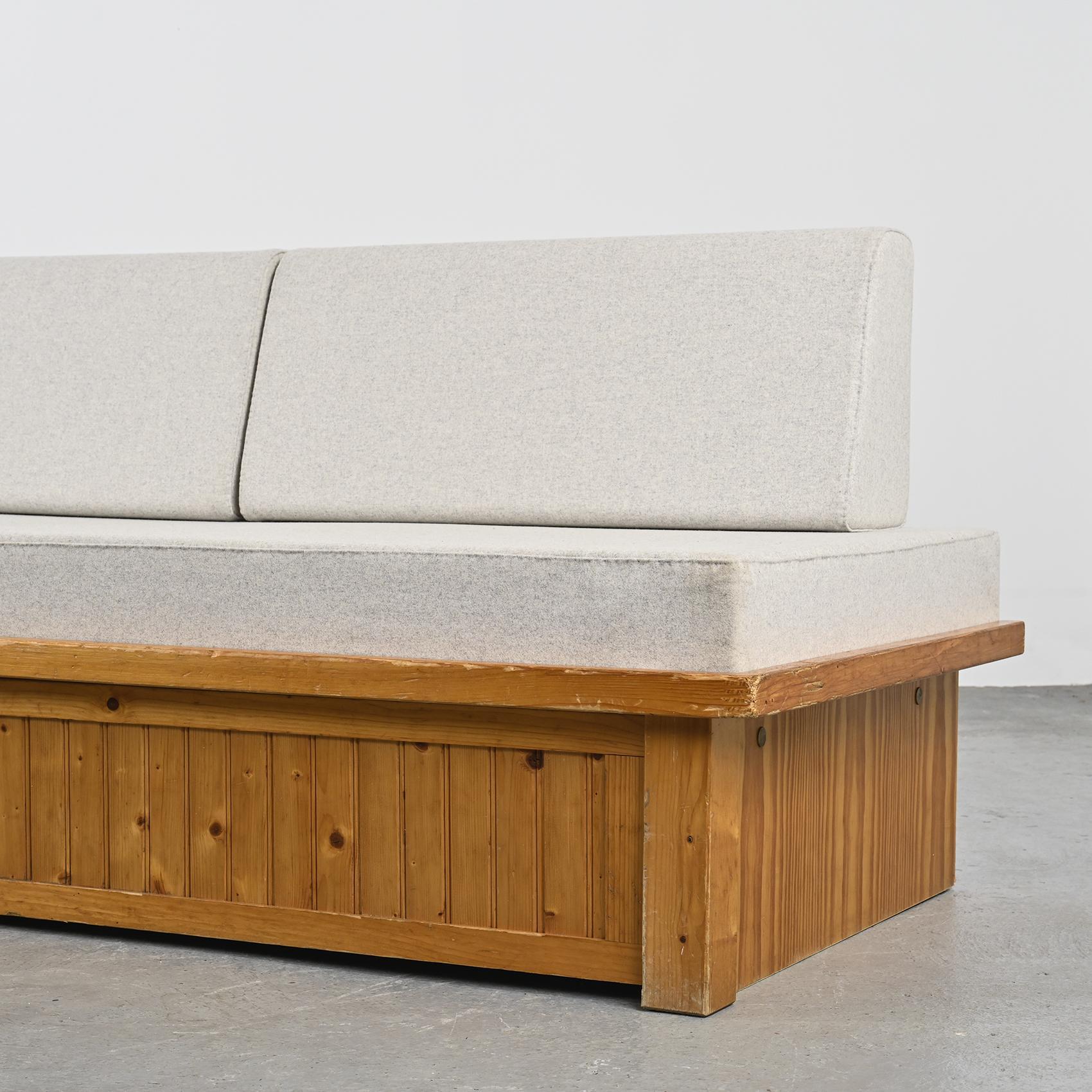Mid-Century Modern Charlotte Perriand :  Les Arcs Daybed, circa 1970