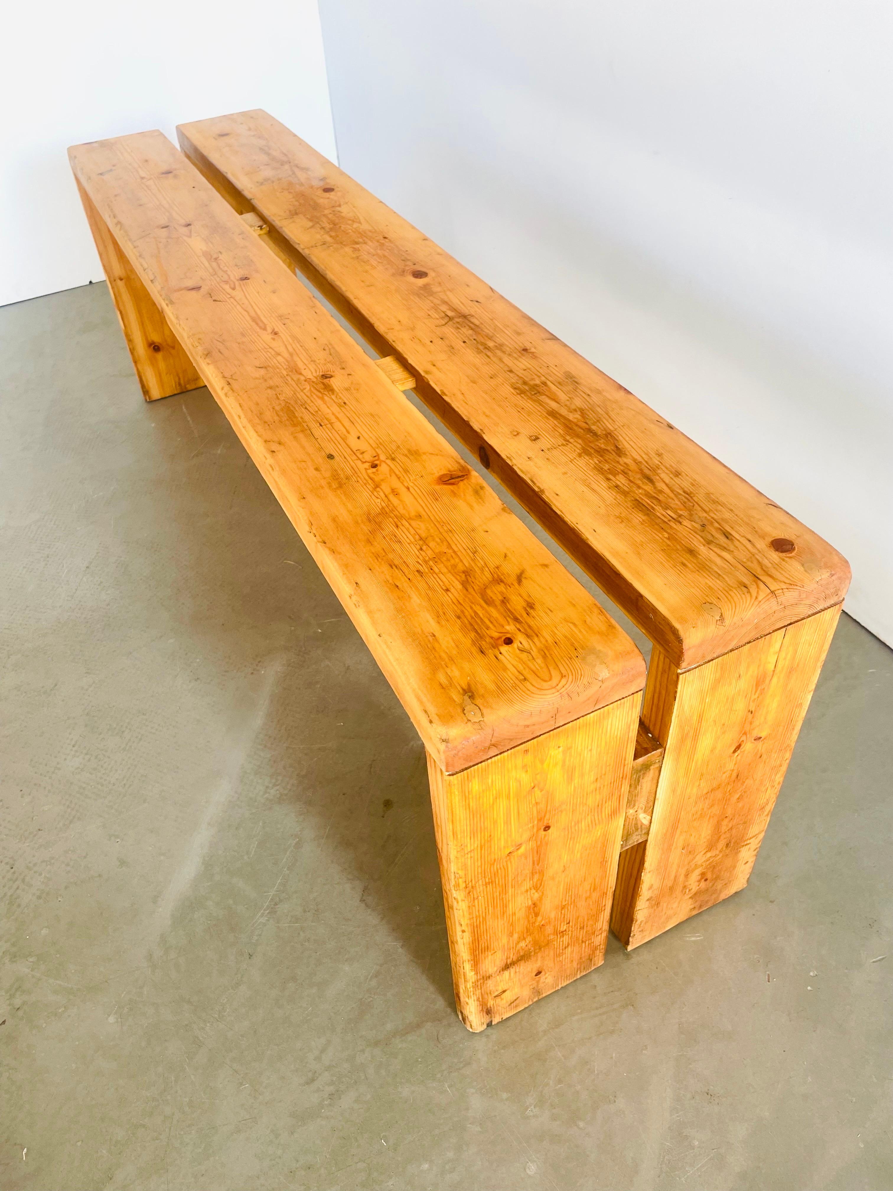Charlotte Perriand Les Arcs Pine Slat Bench In Good Condition For Sale In Amsterdam, NL
