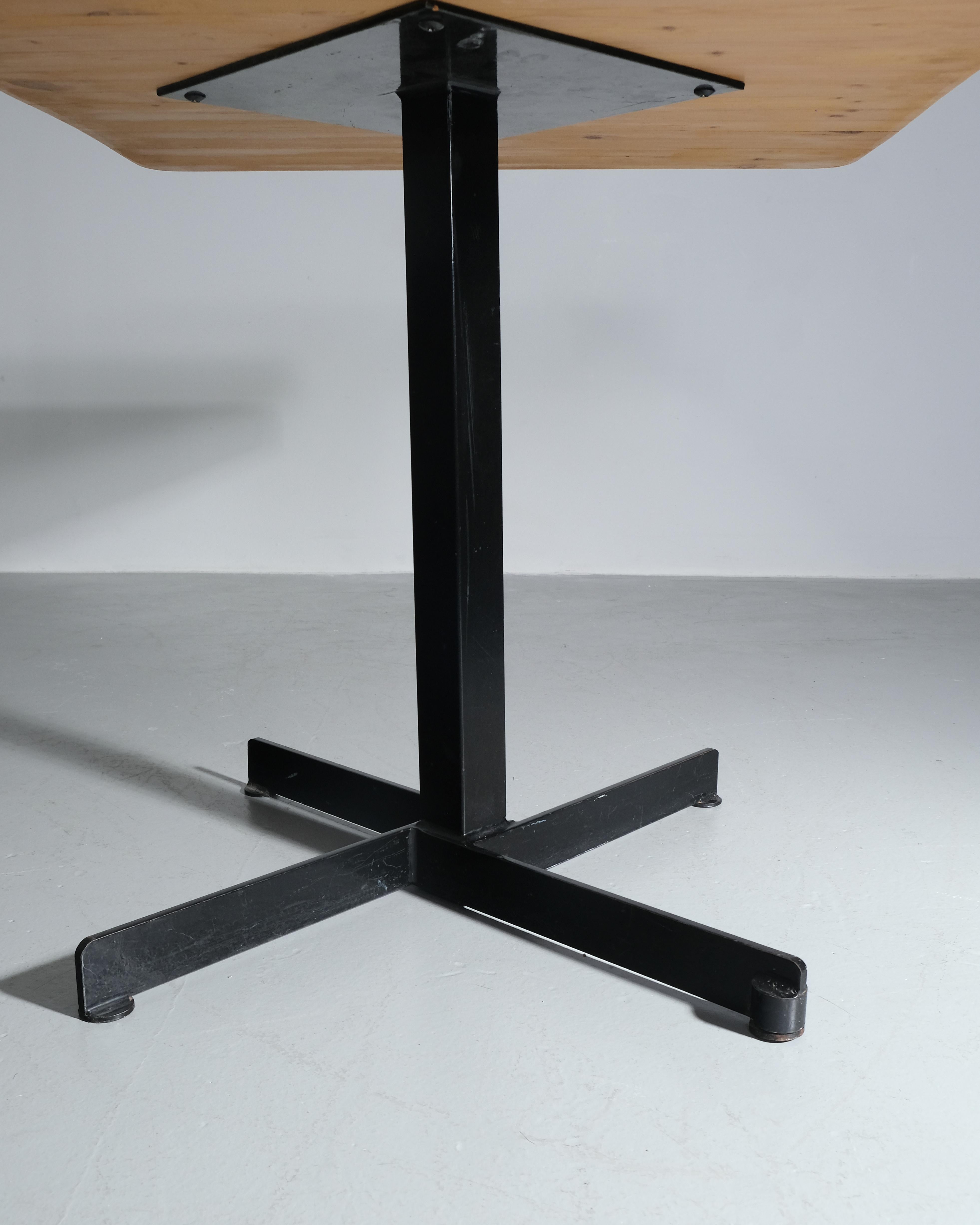 Charlotte Perriand for Les Arcs, Side Table, c.1960s
A rare side table designed by Charlotte Perriand for the Les Arcs ski resort in Savoie, France, circa 1960s. Constructed from solid pine with a square top and supported by a black lacquered