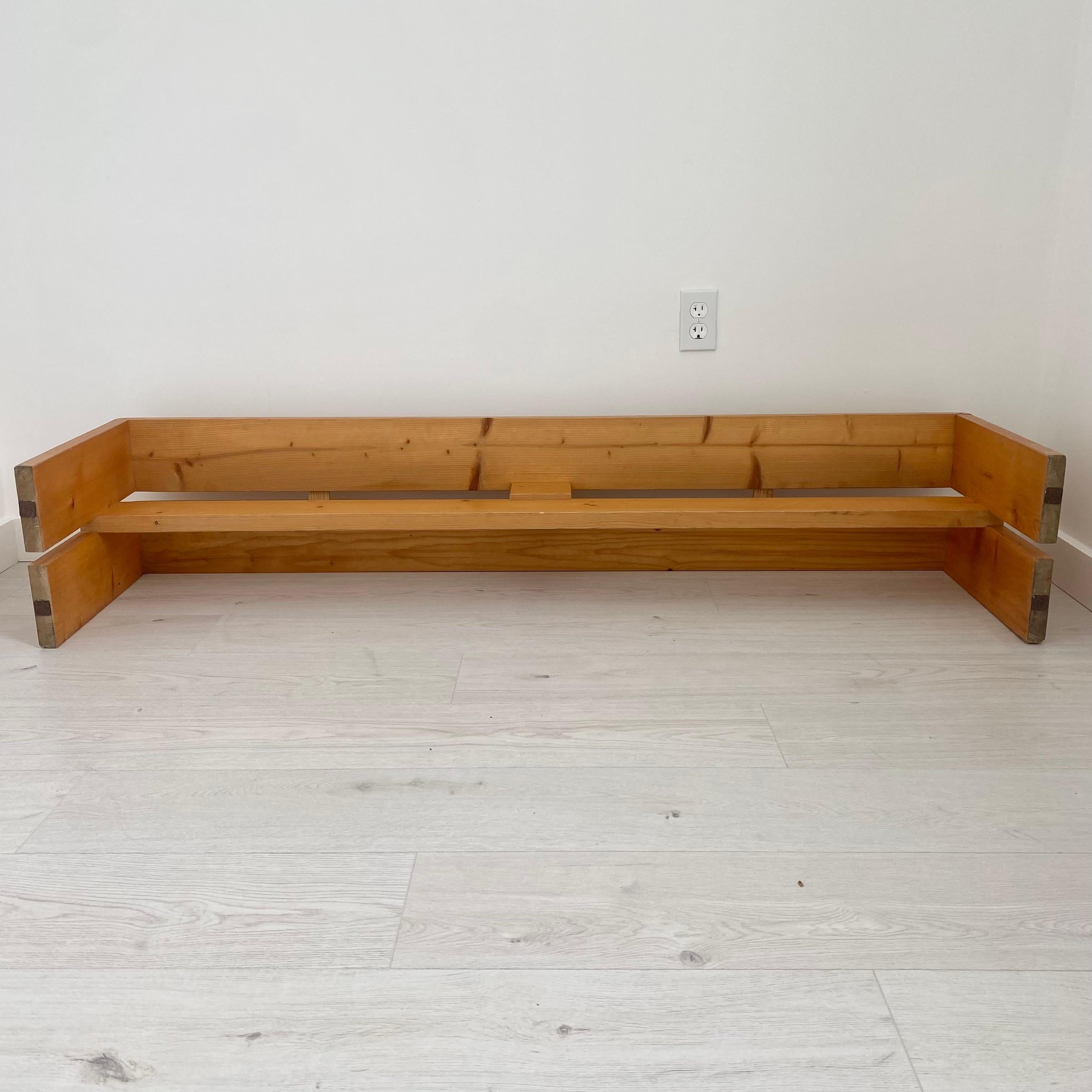 Charlotte Perriand Long Pine Bench for Les Arcs, 1970s France For Sale 12