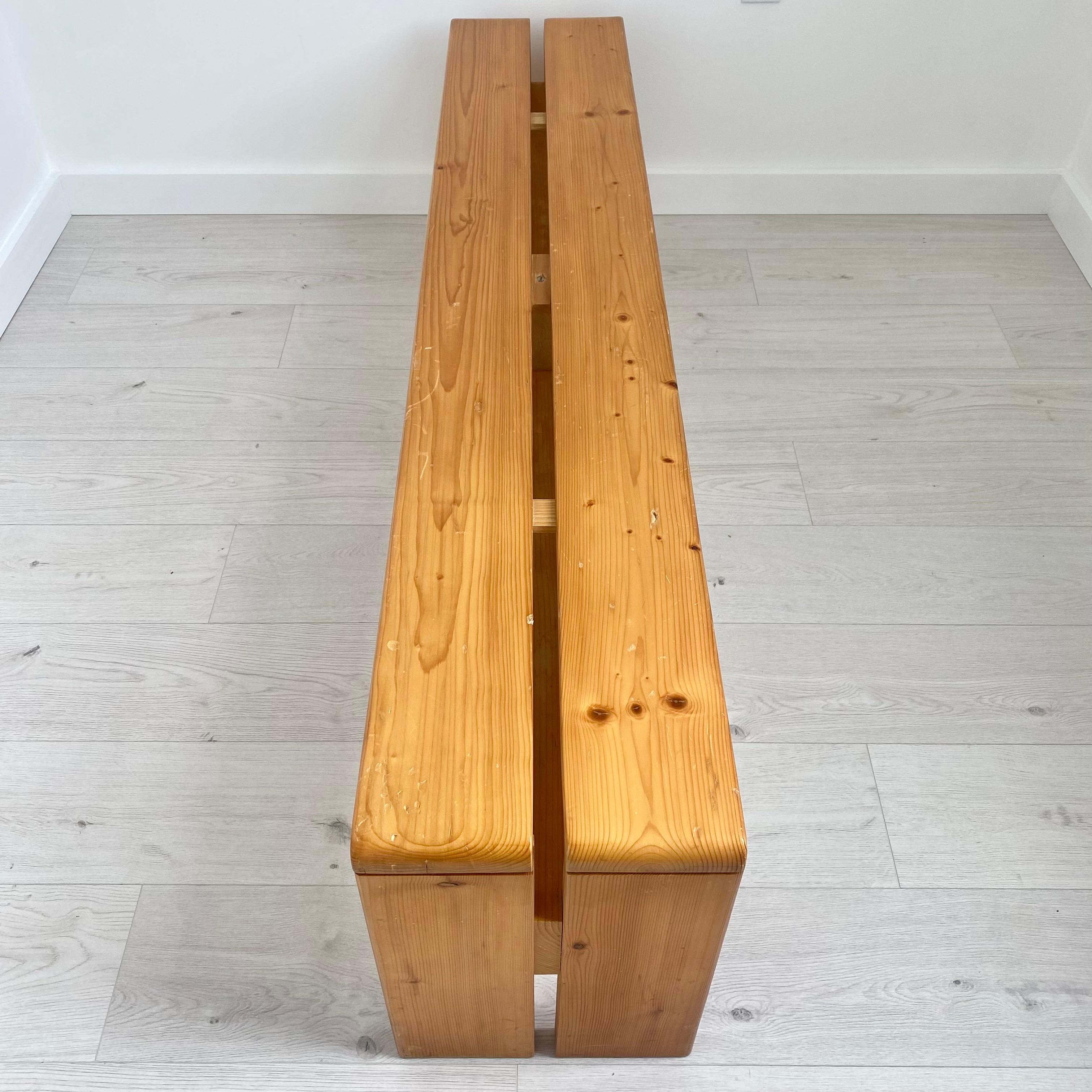 Charlotte Perriand Long Pine Bench for Les Arcs, 1970s France For Sale 3
