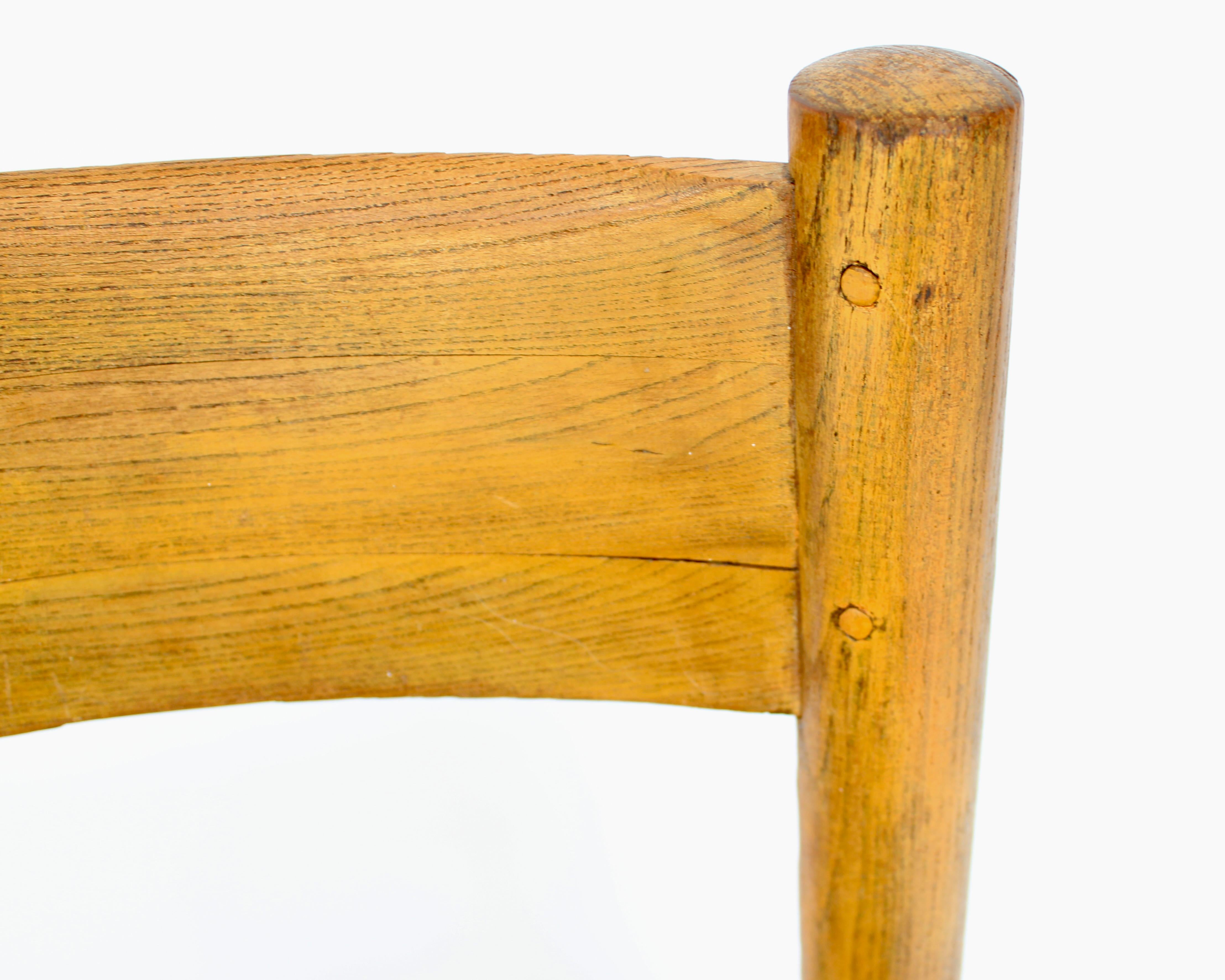 Charlotte Perriand Chaise de salle à manger Meribel en Oak et jonc Les Arcs en vente 7