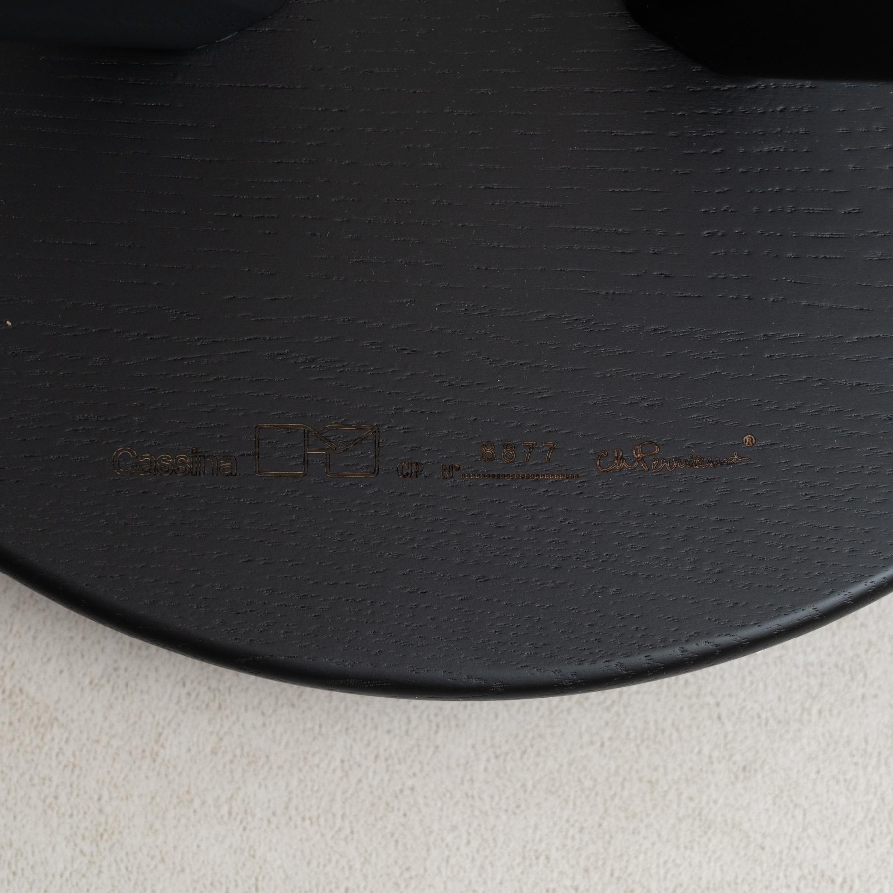Charlotte Perriand Tabouret noir Meribel pour Cassina en vente 2