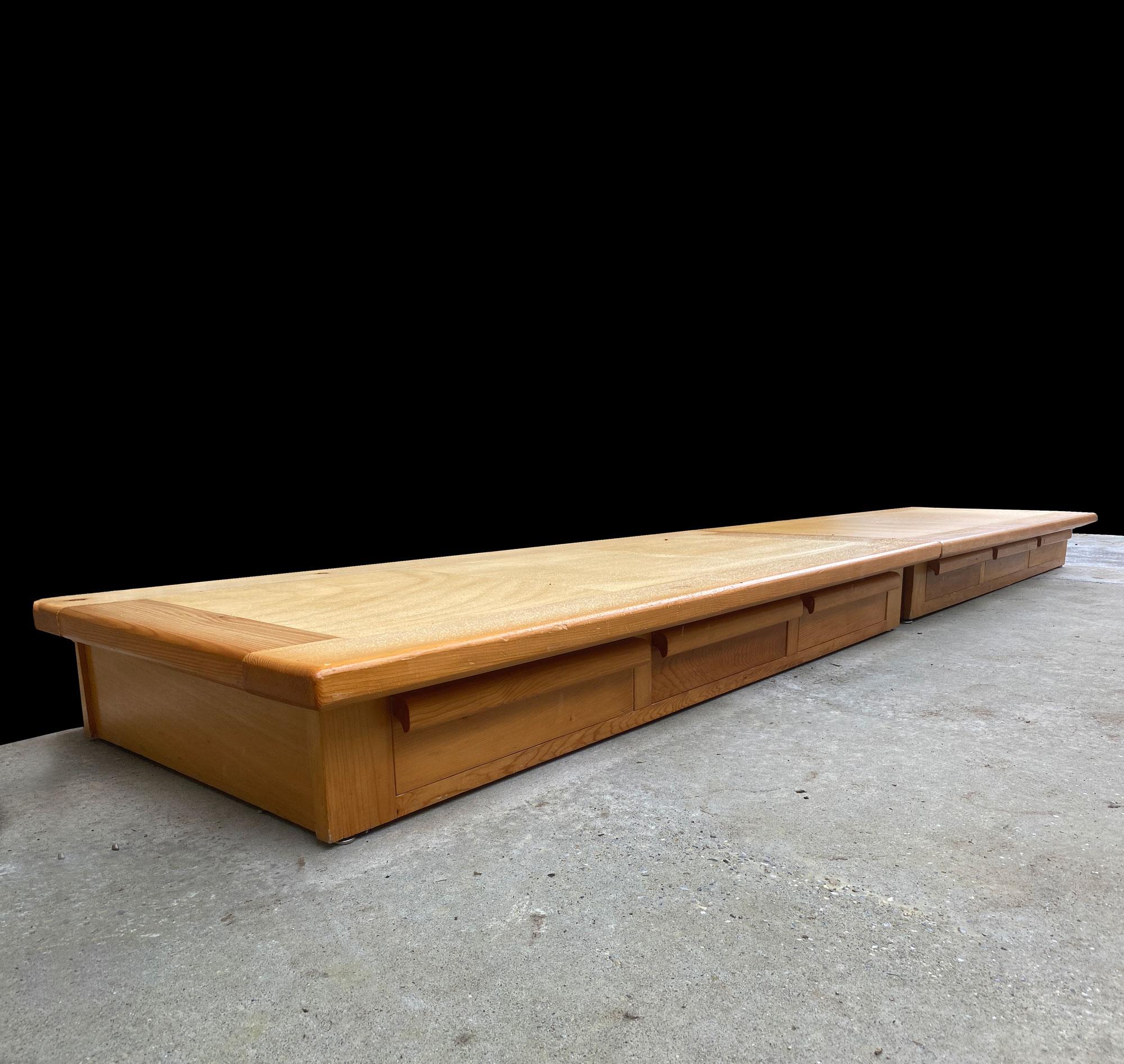 Mid-Century Modern Charlotte Perriand Meribel