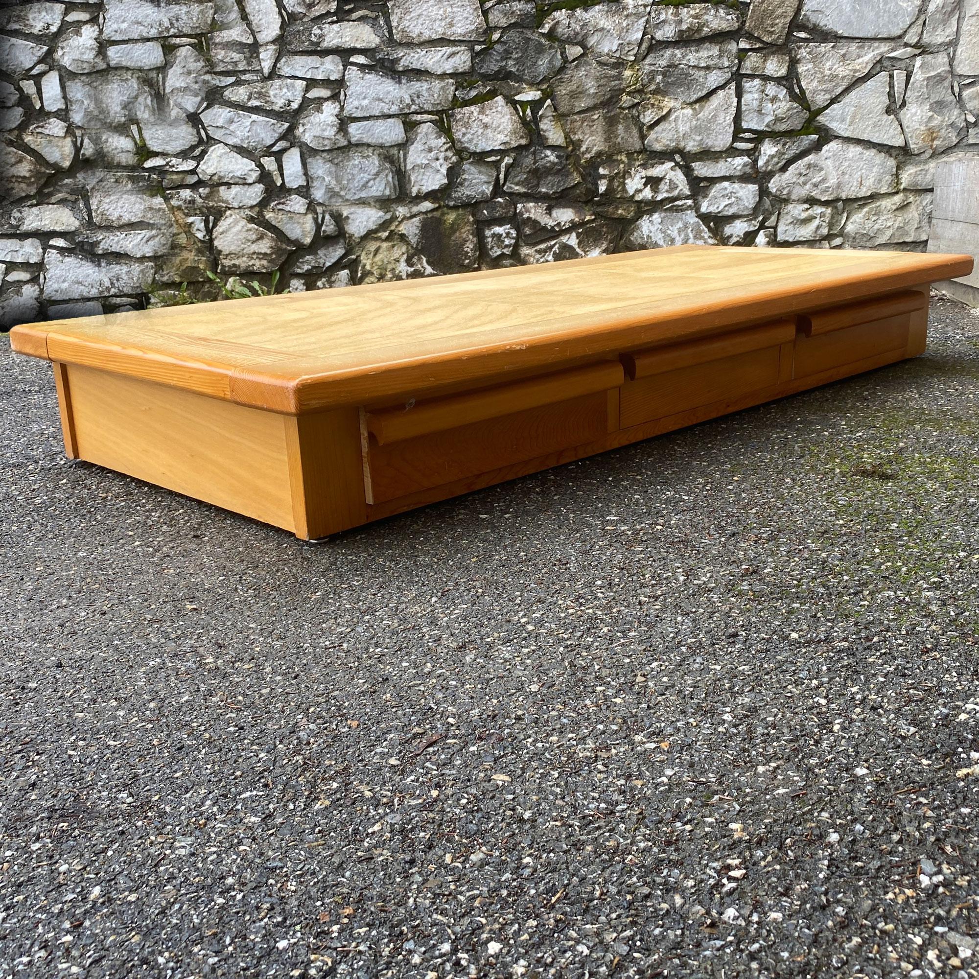 20ième siècle Charlotte Perriand Meribel