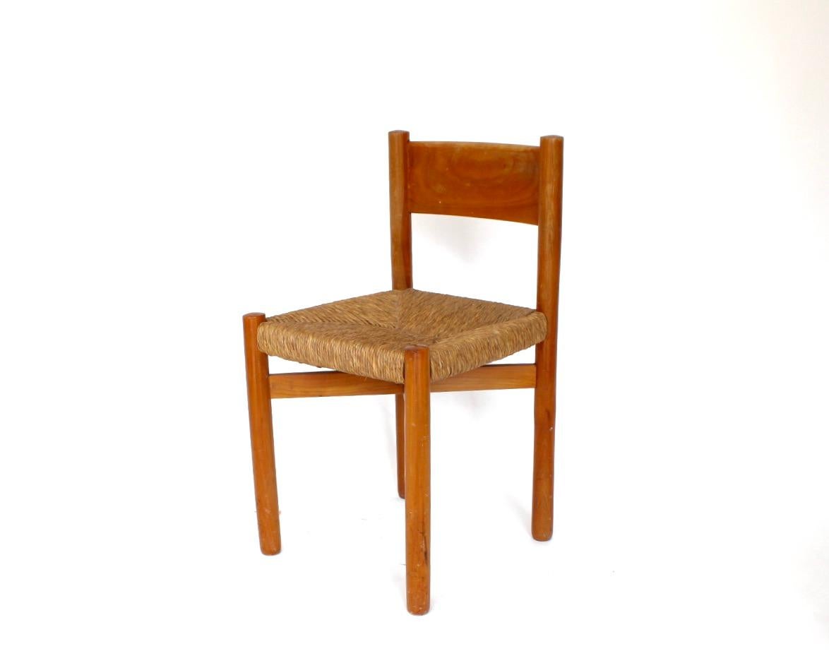 Chêne Charlotte Perriand Chaise de salle à manger Meribel en Oak et jonc Les Arcs en vente