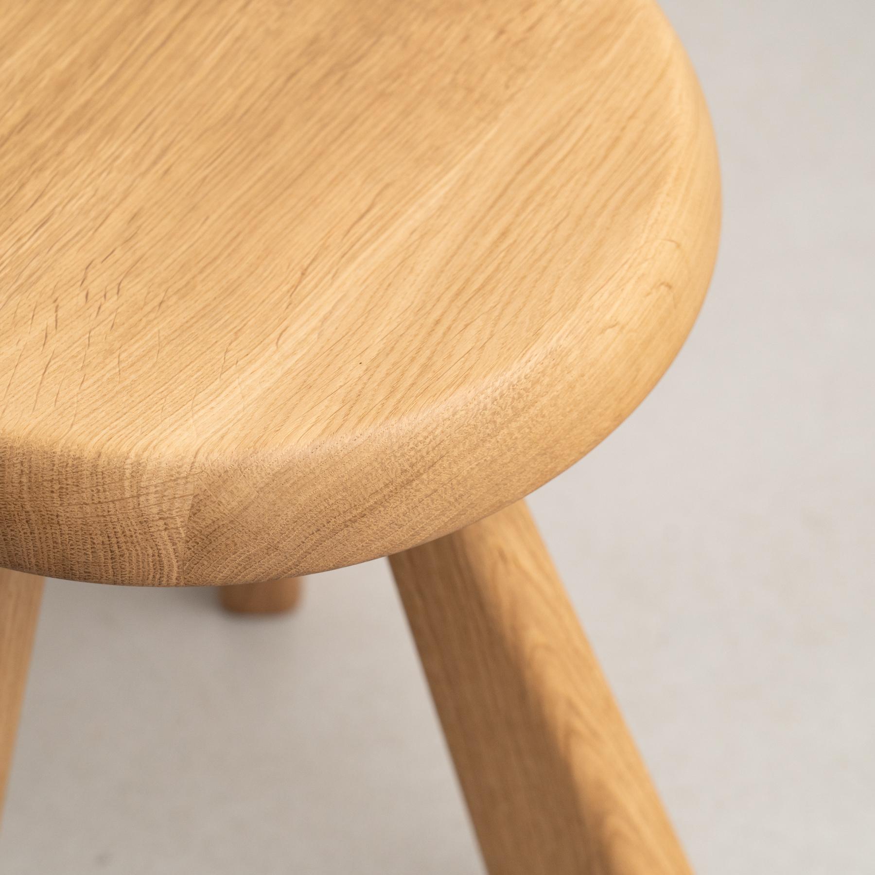Charlotte Perriand Meribel Holzhocker für Cassina im Angebot 1