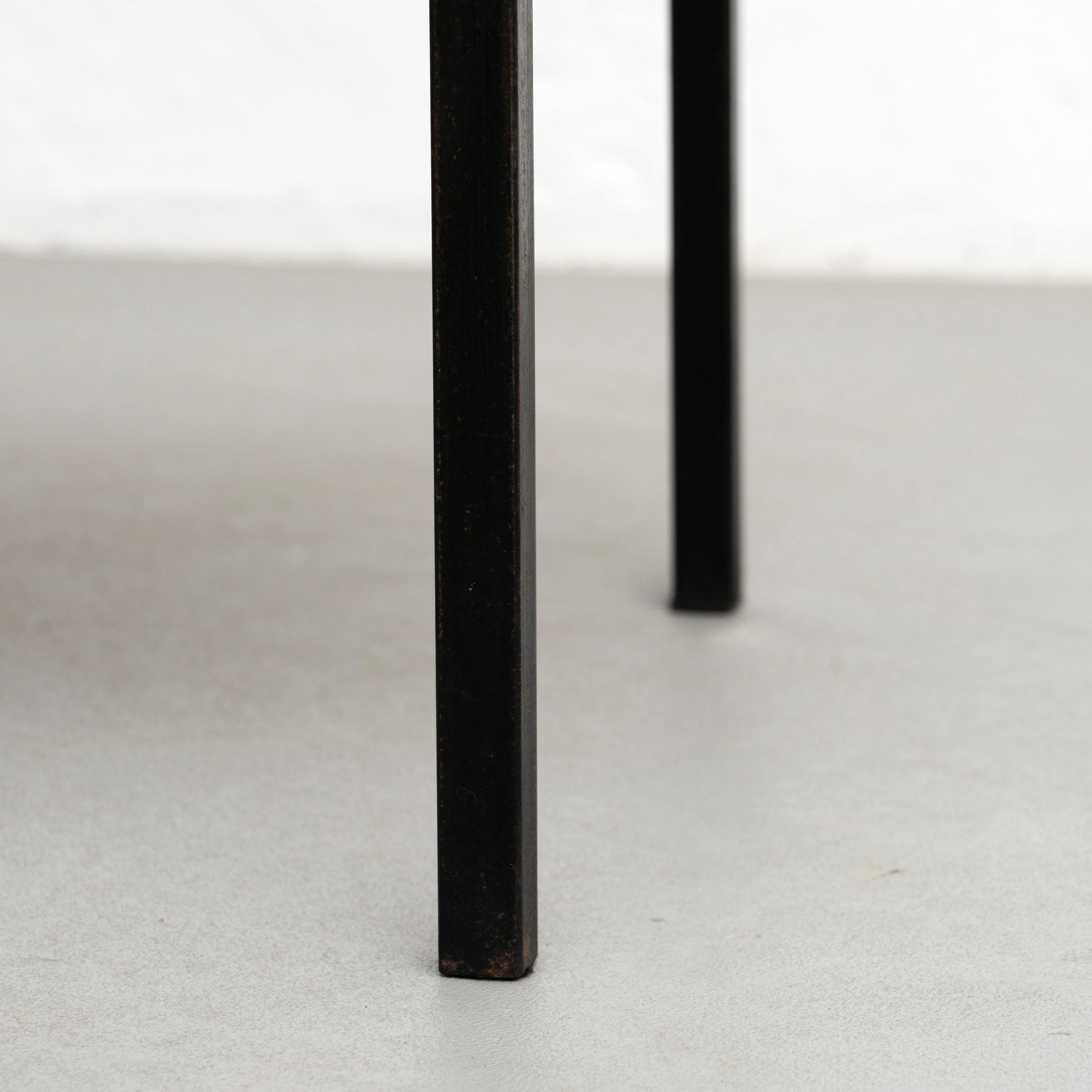 Charlotte Perriand Tavolo basso in metallo e legno per CIRCA, circa 1950 in vendita 3