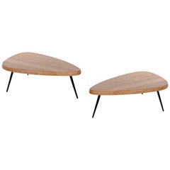 Tables basses en chêne du Mexique Charlotte Perriand:: collection Cassina Maestri:: 2018