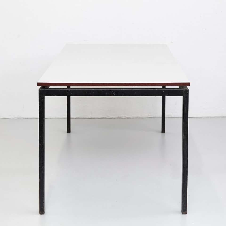 Charlotte Perriand Mid-Century Modern Black and Grey Cansado Table, circa 1950 In Good Condition For Sale In Barcelona, Barcelona