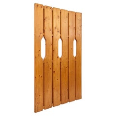 Charlotte Perriand, pezzo architettonico in legno dell'epoca di metà secolo, circa 1960