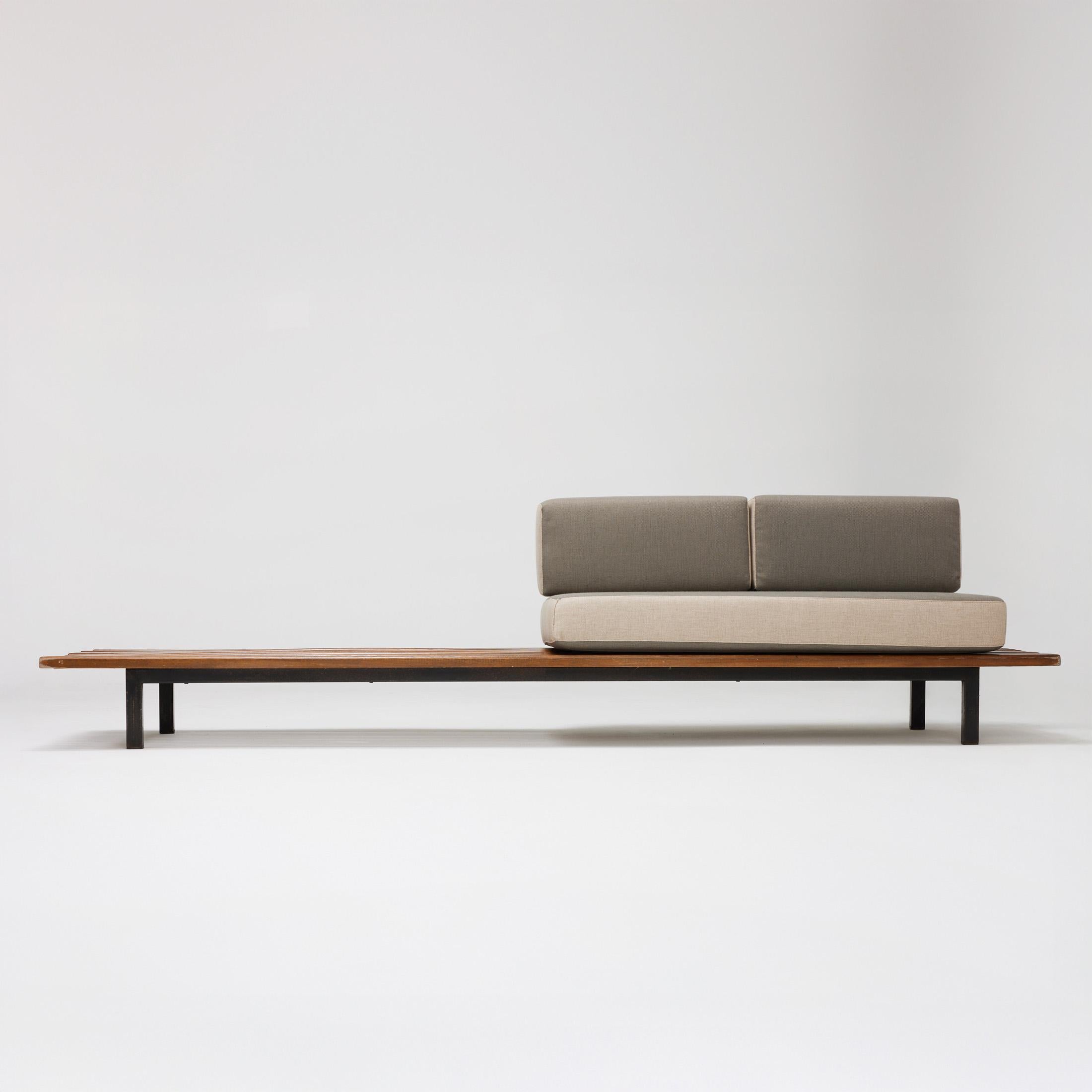 Charlotte Perriand Mid Century Modern Wood Cansado Bench, circa 1950 In Good Condition In Barcelona, Barcelona