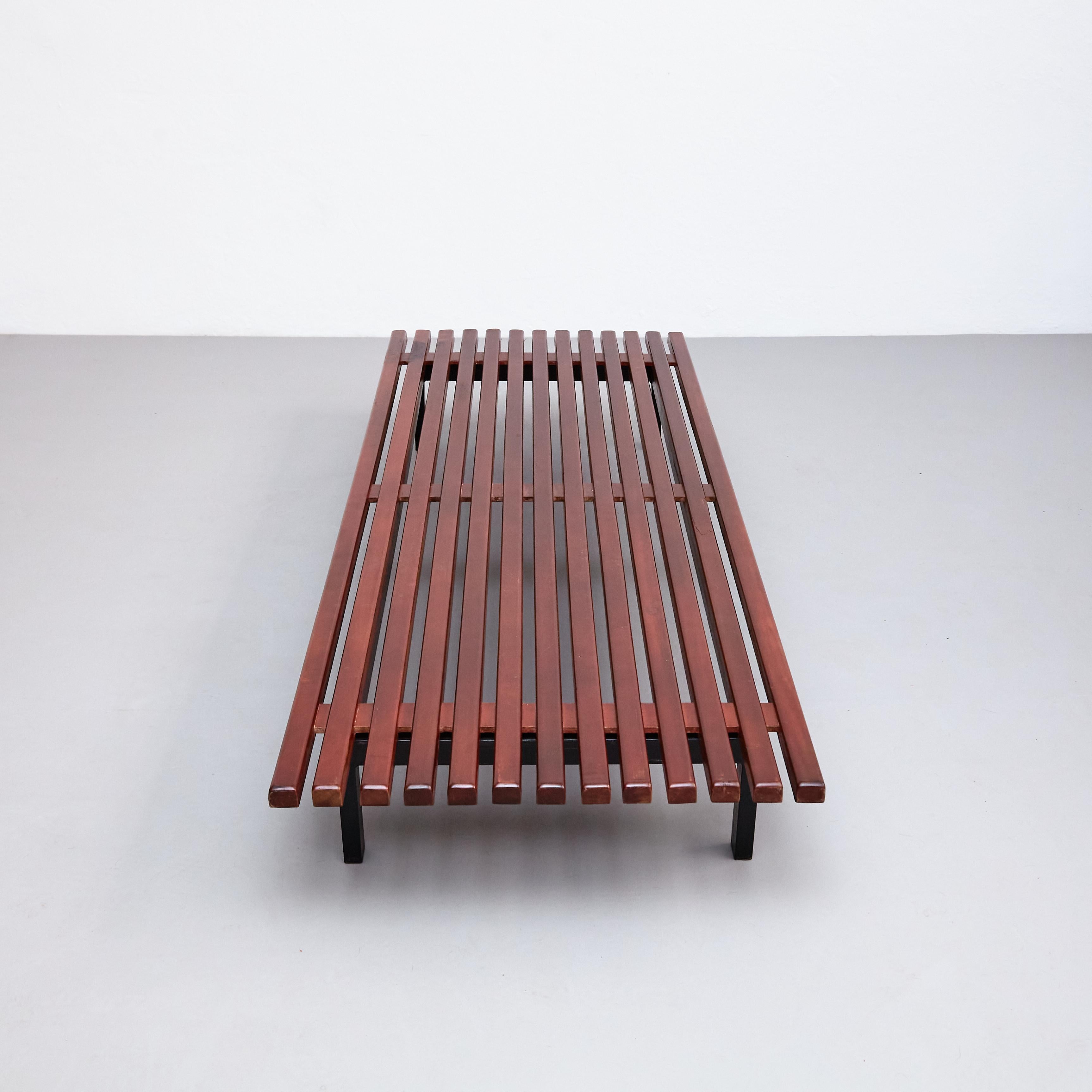 Charlotte Perriand Mid-Century Modern Wood Metal Cansado Bench, circa 1950 In Good Condition For Sale In Barcelona, Barcelona